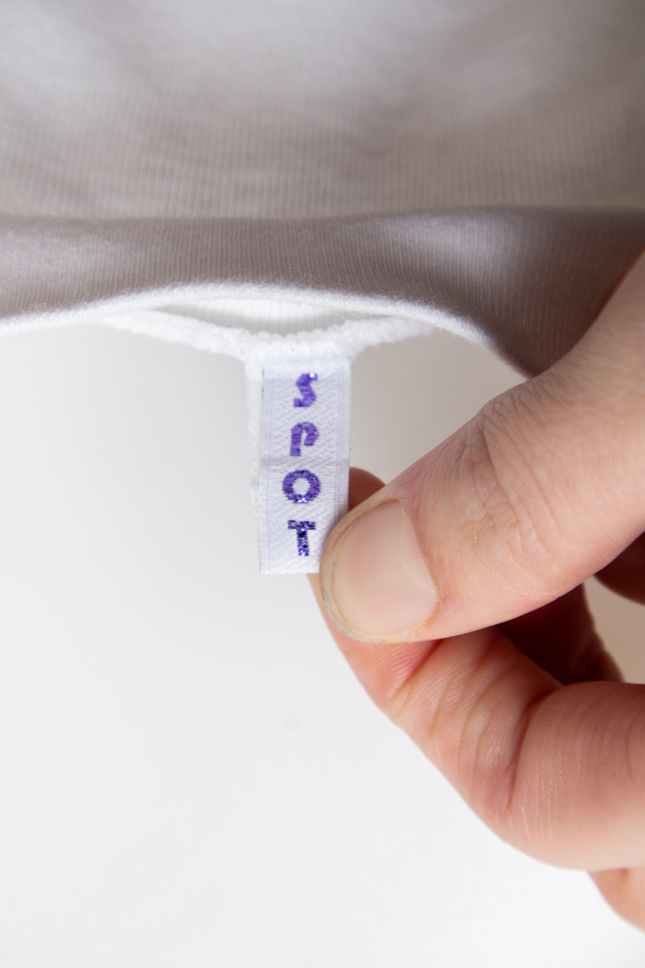 #11 Spot T-shirt White | c. 191 | Size 8