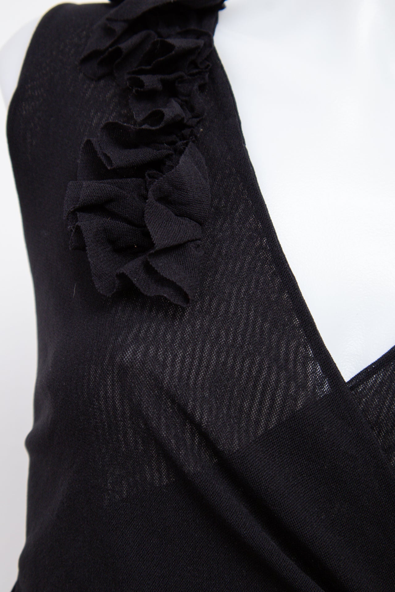 #003 White House Black Market Camisole Top Black | c. 207 | Size 8