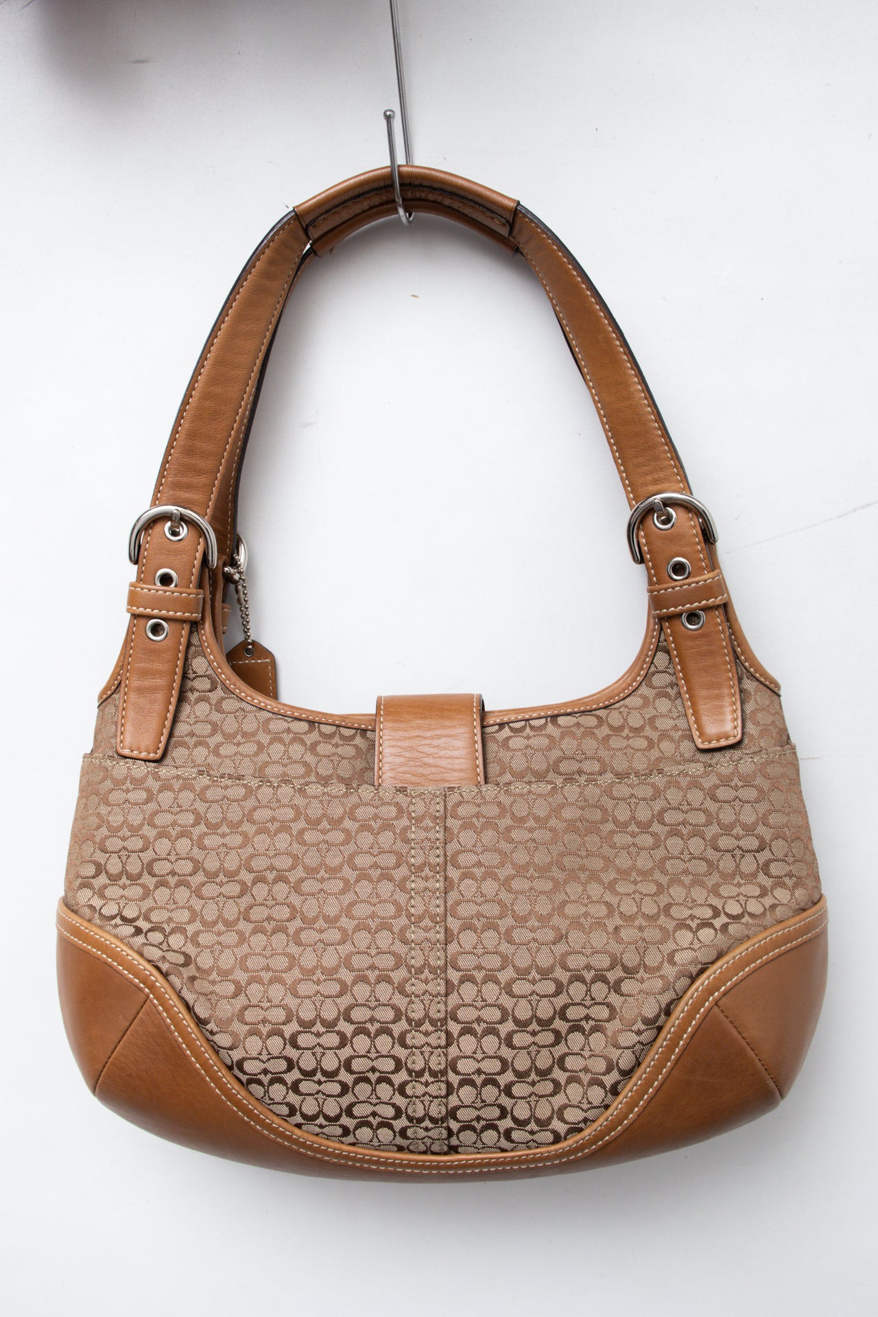 #208 Coach Shoulder Bag Brown | c. 199 | Size