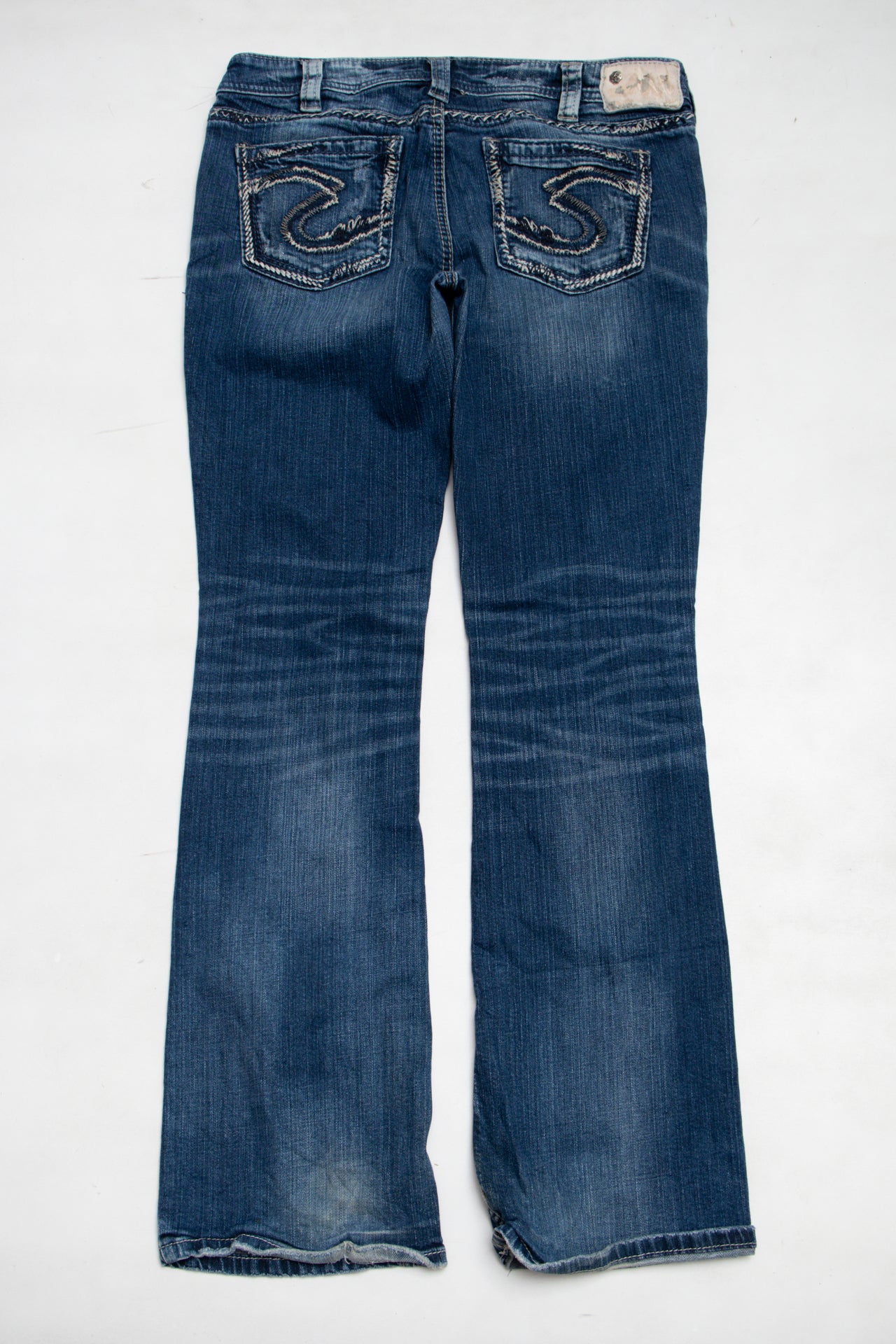 #136 Silver Jeans Blue | c. 197 | Size 10