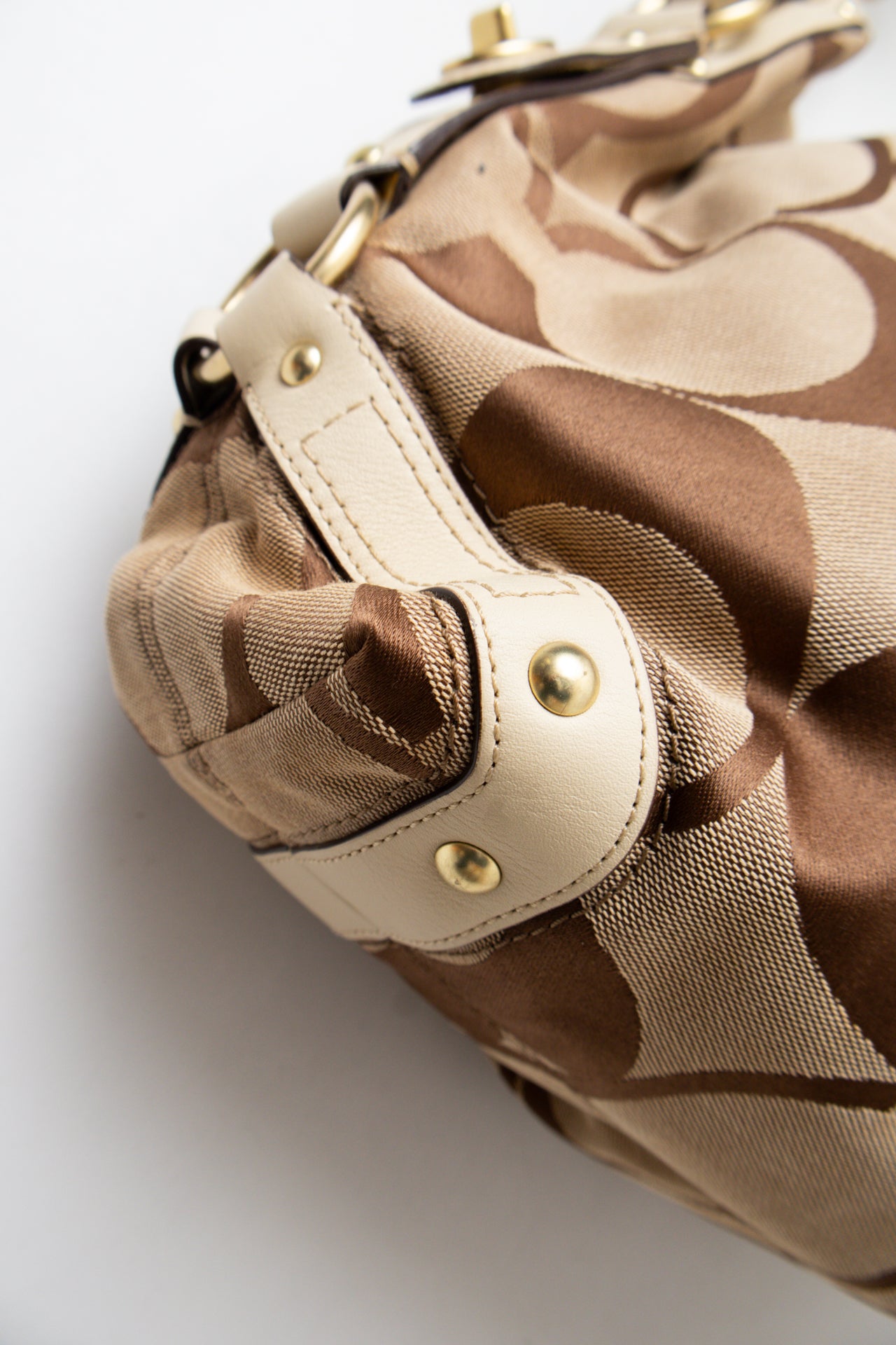 #192 Coach Shoulder Bag Brown | c. 200 | Size