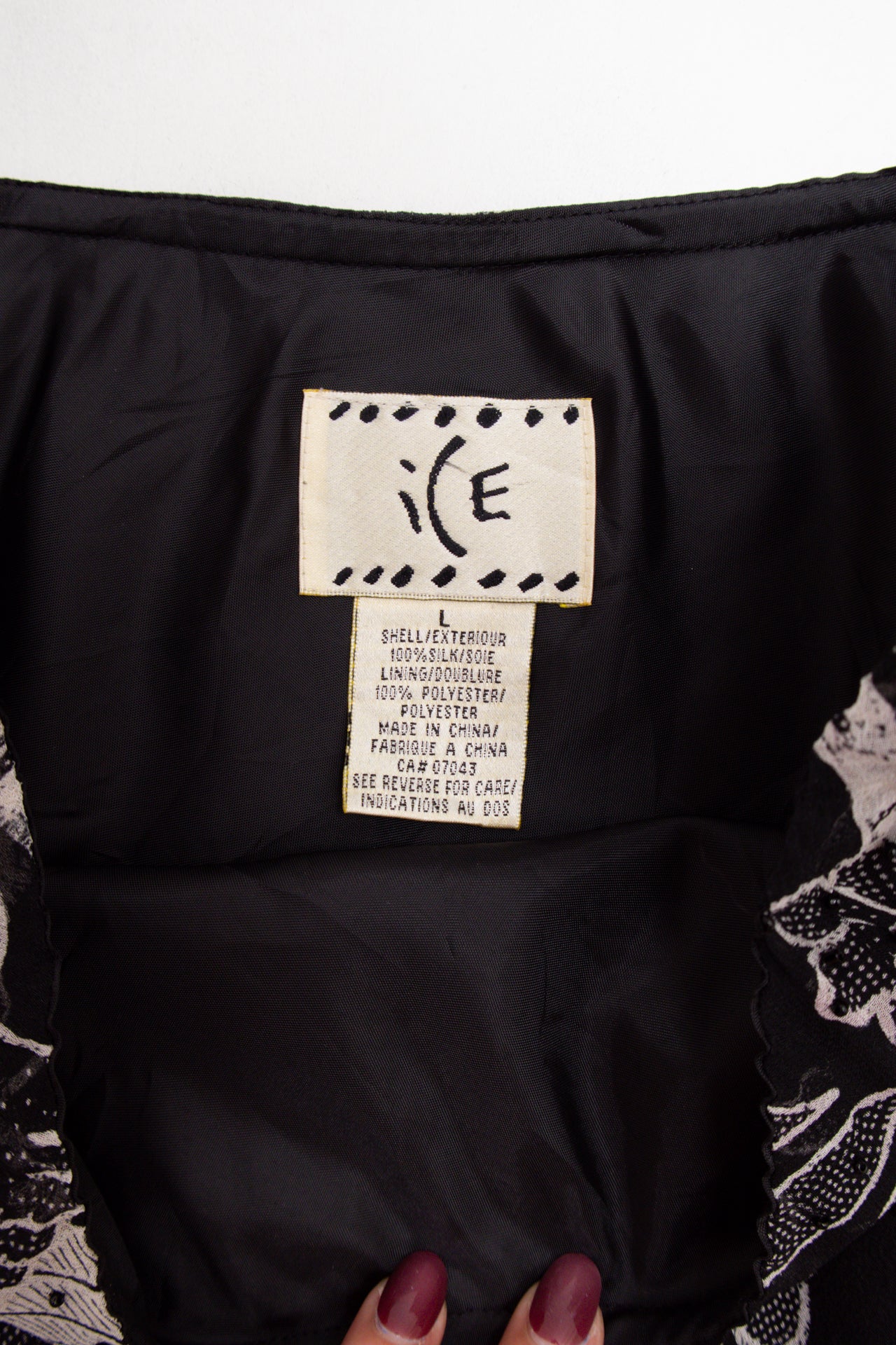 #113 Ice Long Skirt Black | c. 213 | Size 10