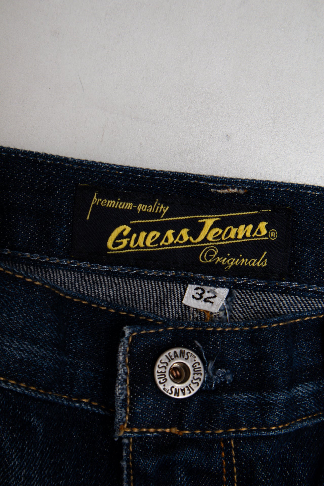 #27 Guess Jeans Jeans Blue | c. 187 | Size 14