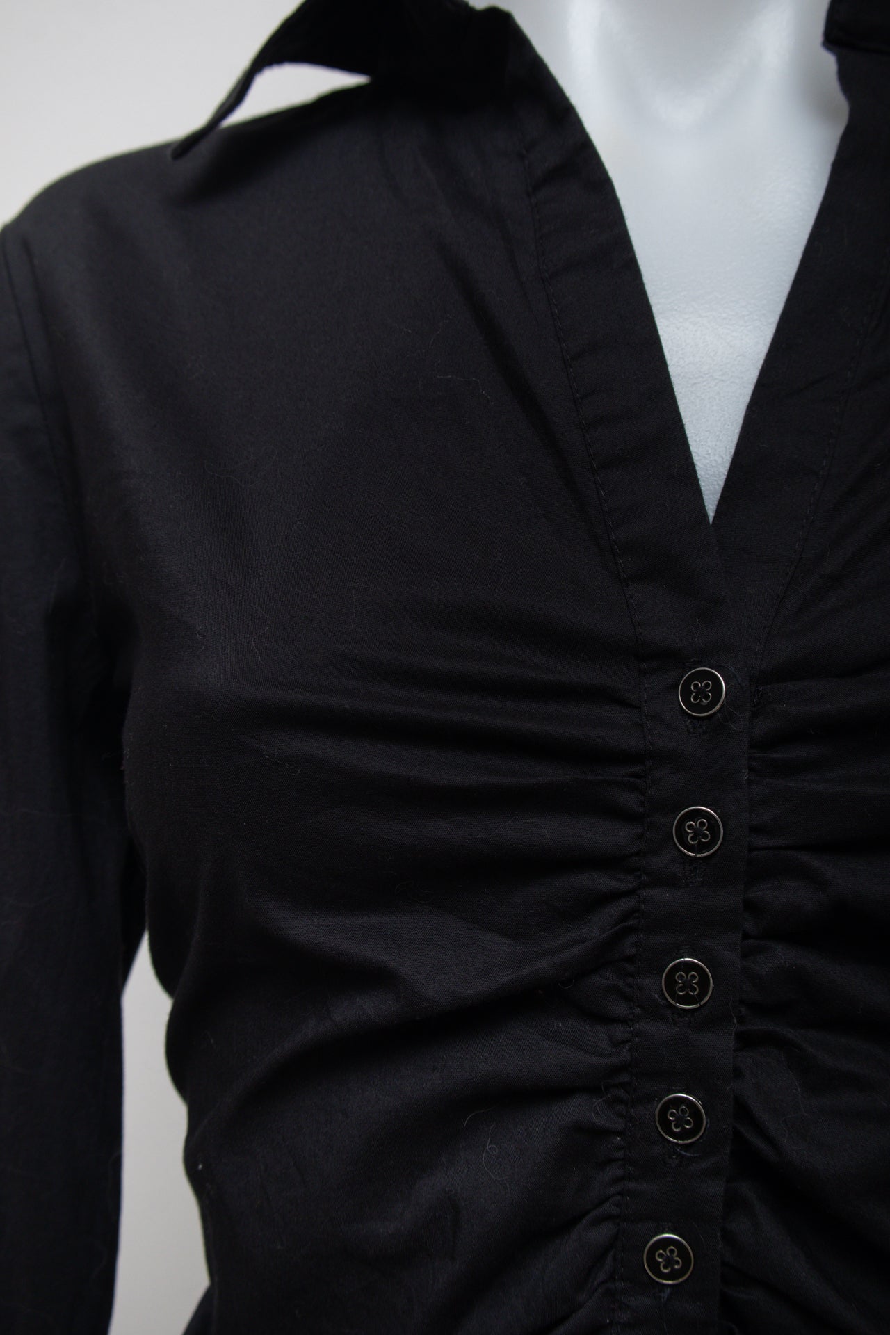 #94 New York & Company T-shirt Black | c. 178 | Size 8