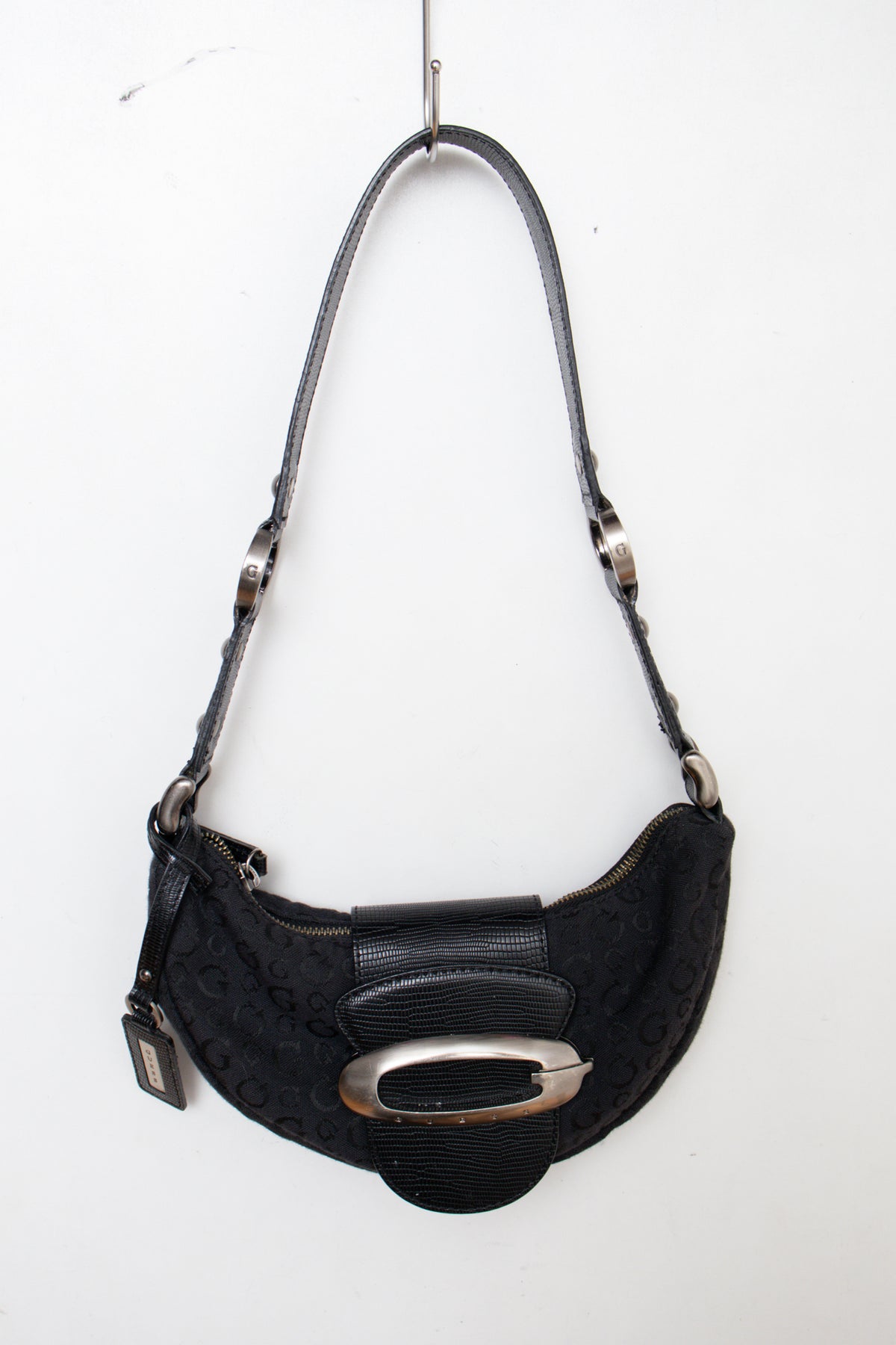 #129 Guess Bag Black | c. 209 | Size