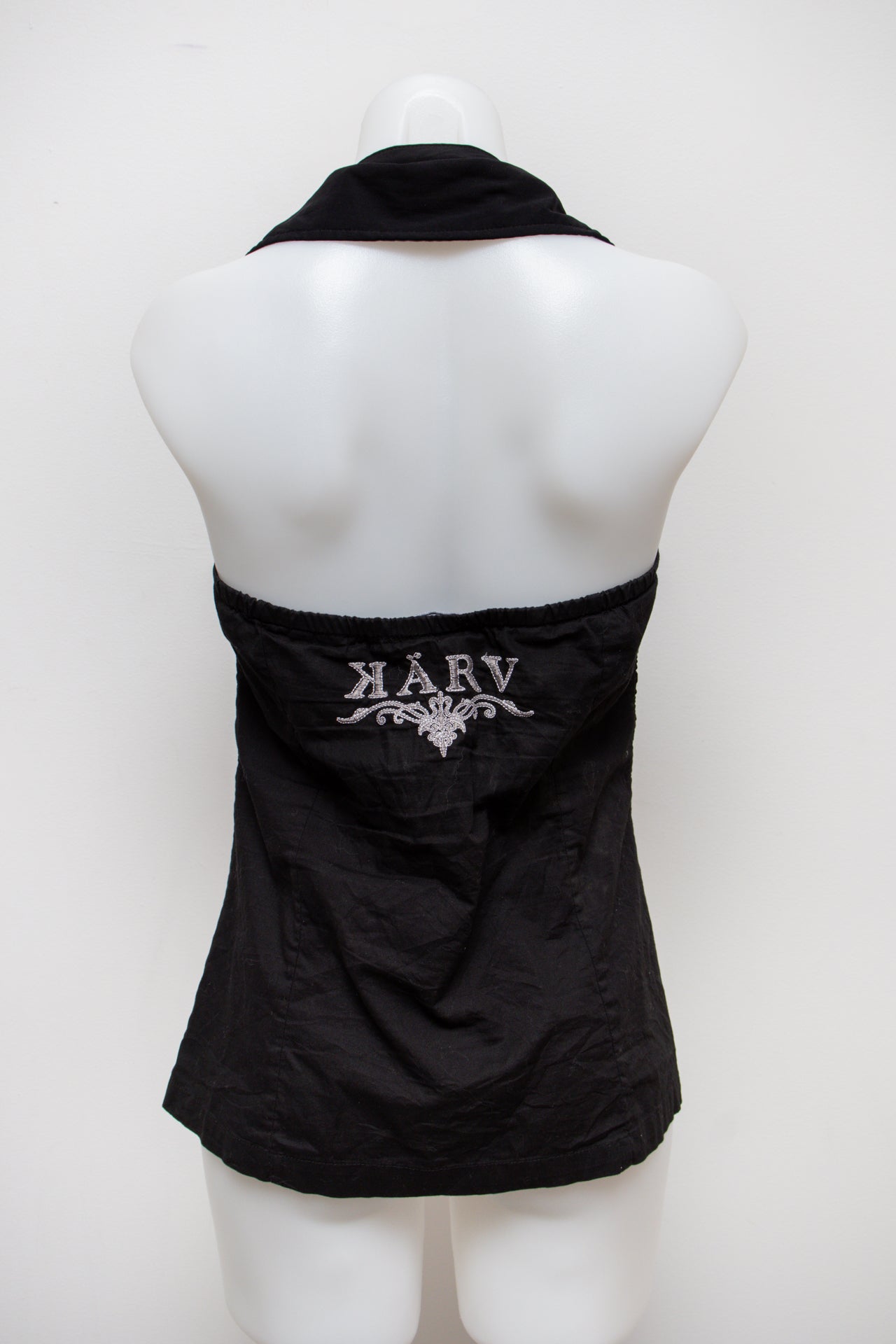 #38 Karv Halter Top Black | c. 186 | Size 10