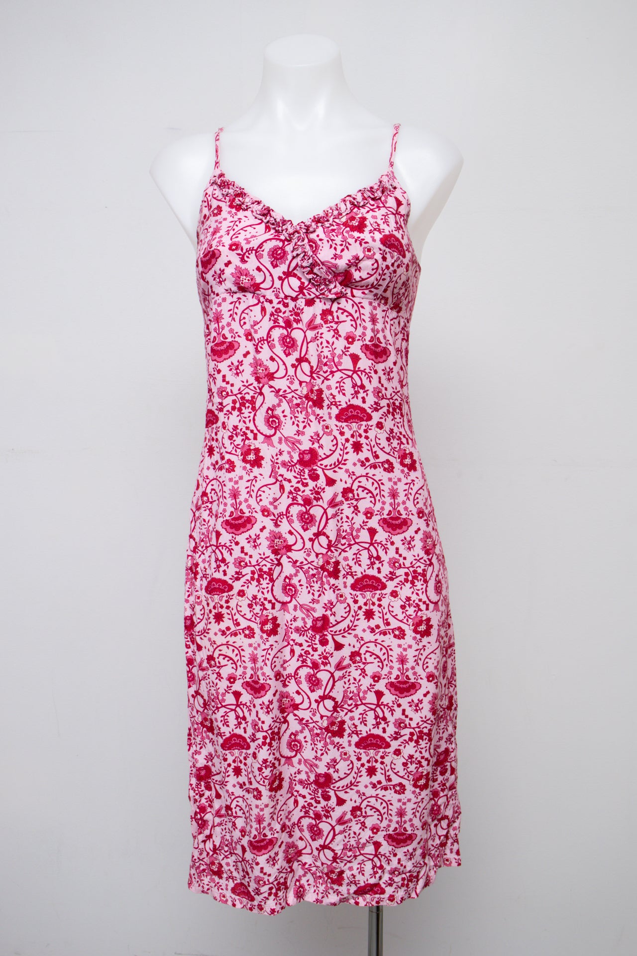 #102 Hennes Collection Short Sleeve Pink | c. 210 | Size 8