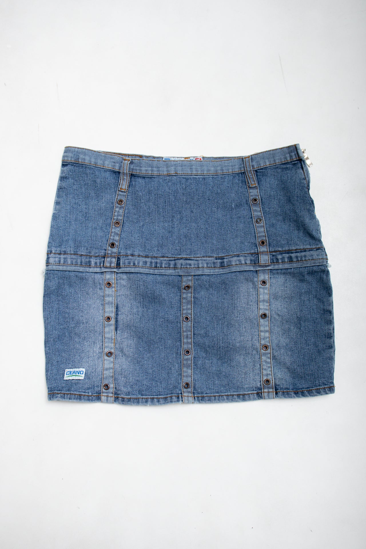 #118 Ceanco Denim Mini Skirt Blue | c. 178 | Size 8