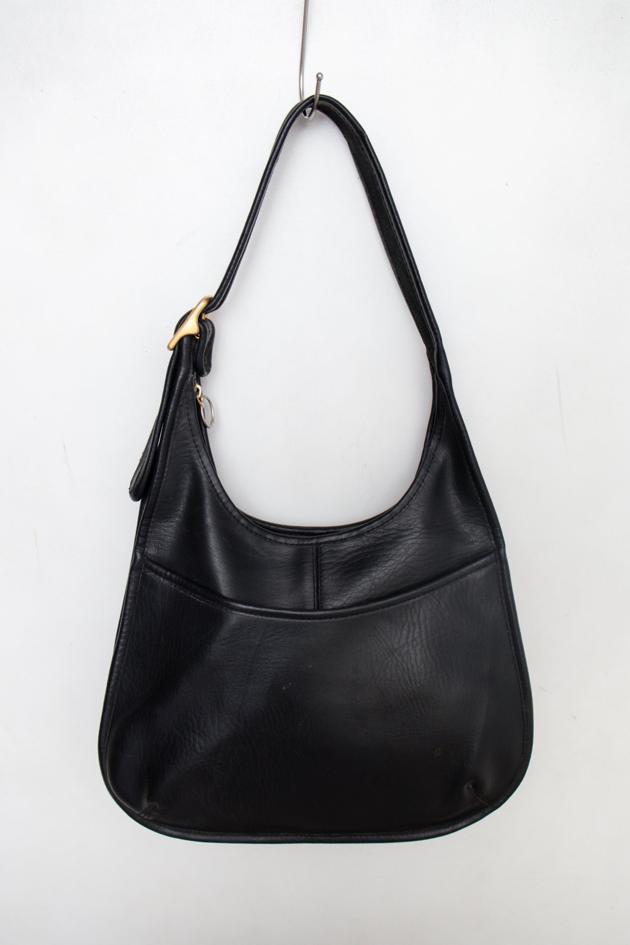 #197 Shoulder Bag Black | c. 195 | Size