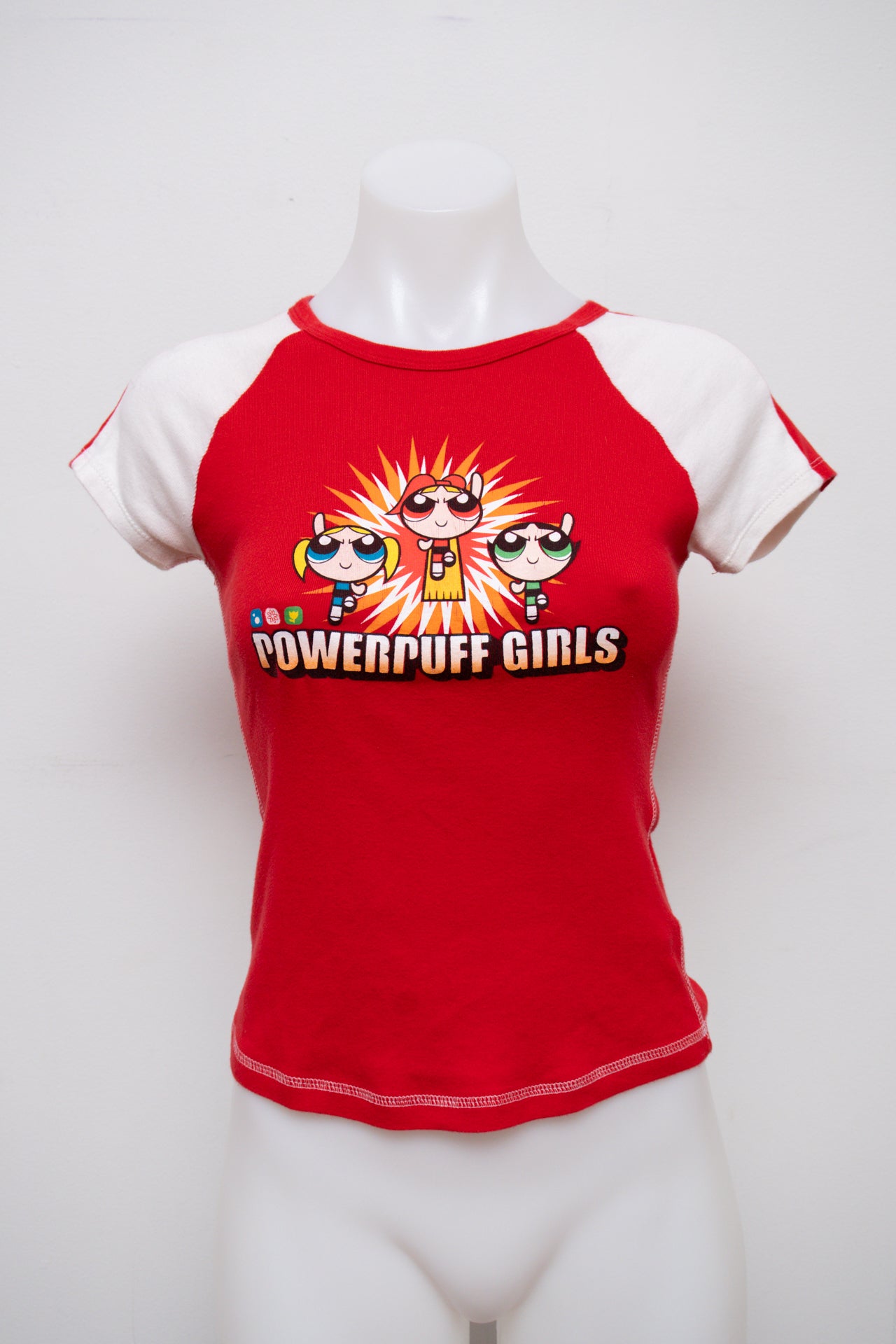 #204 BSK T-shirt Red | c. 203 | Size 8