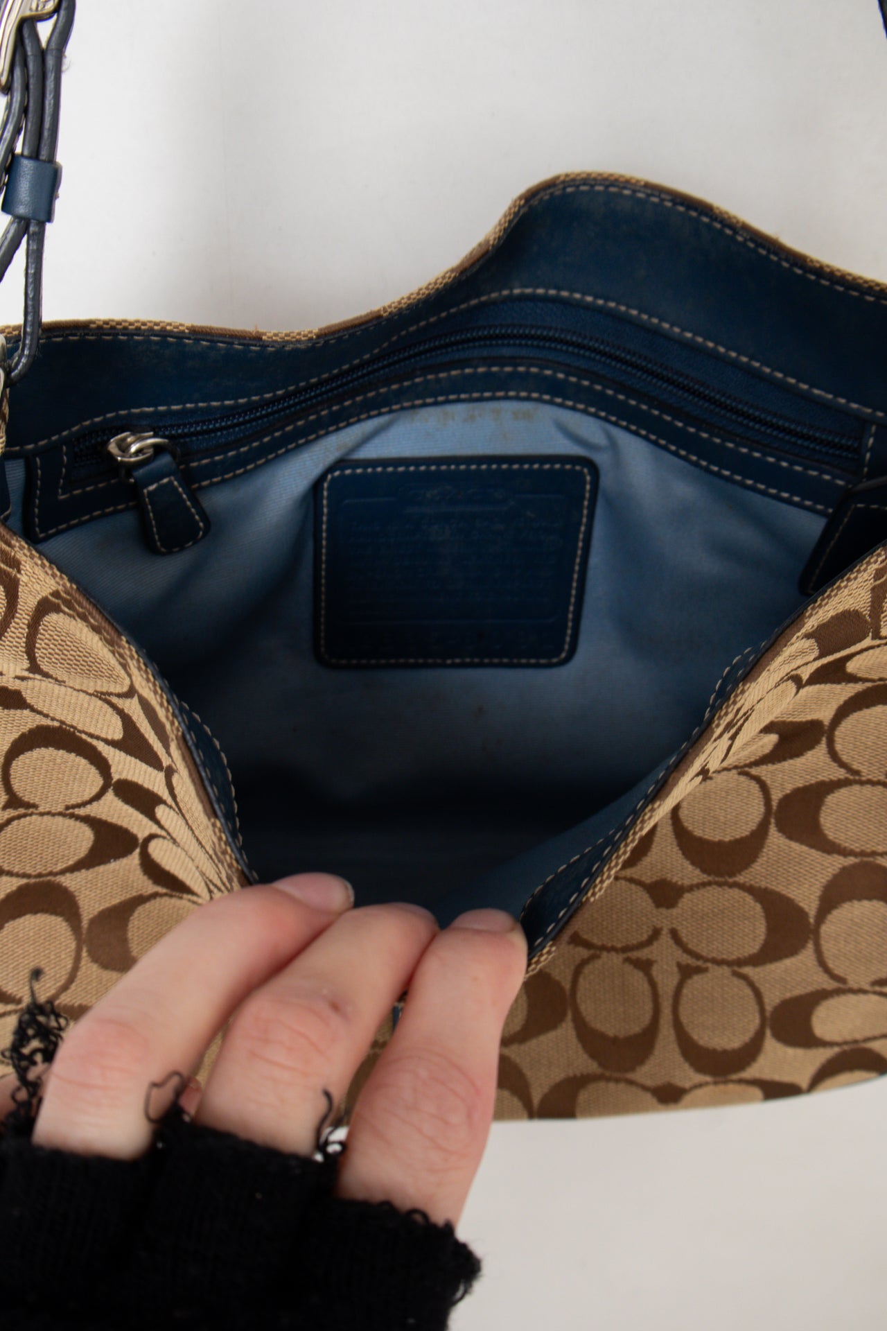 #181 Coach Clasped Bag Brown/Blue | c. 188