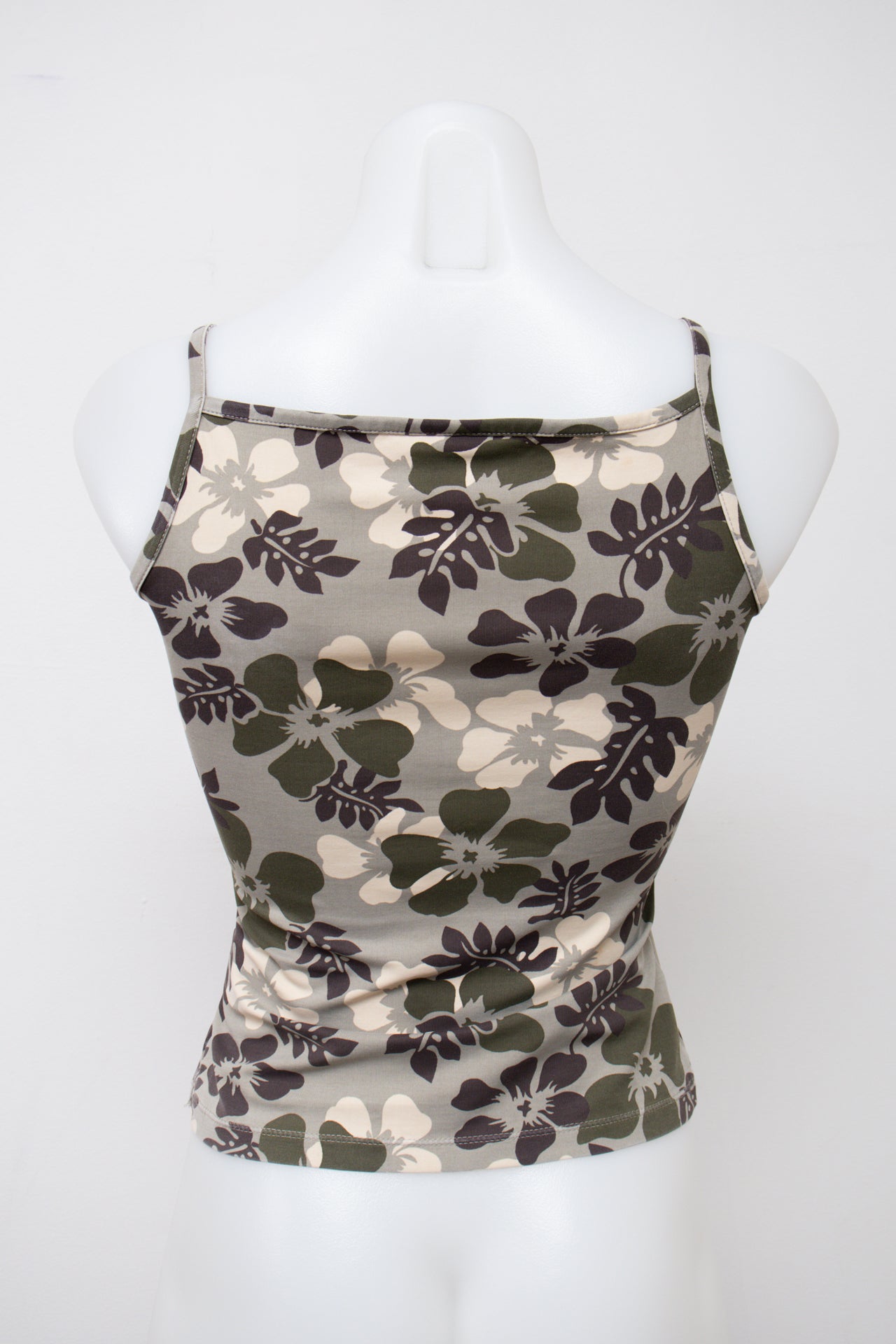#022 Pinkie Cami Top Gray | c. 204 | Size 6