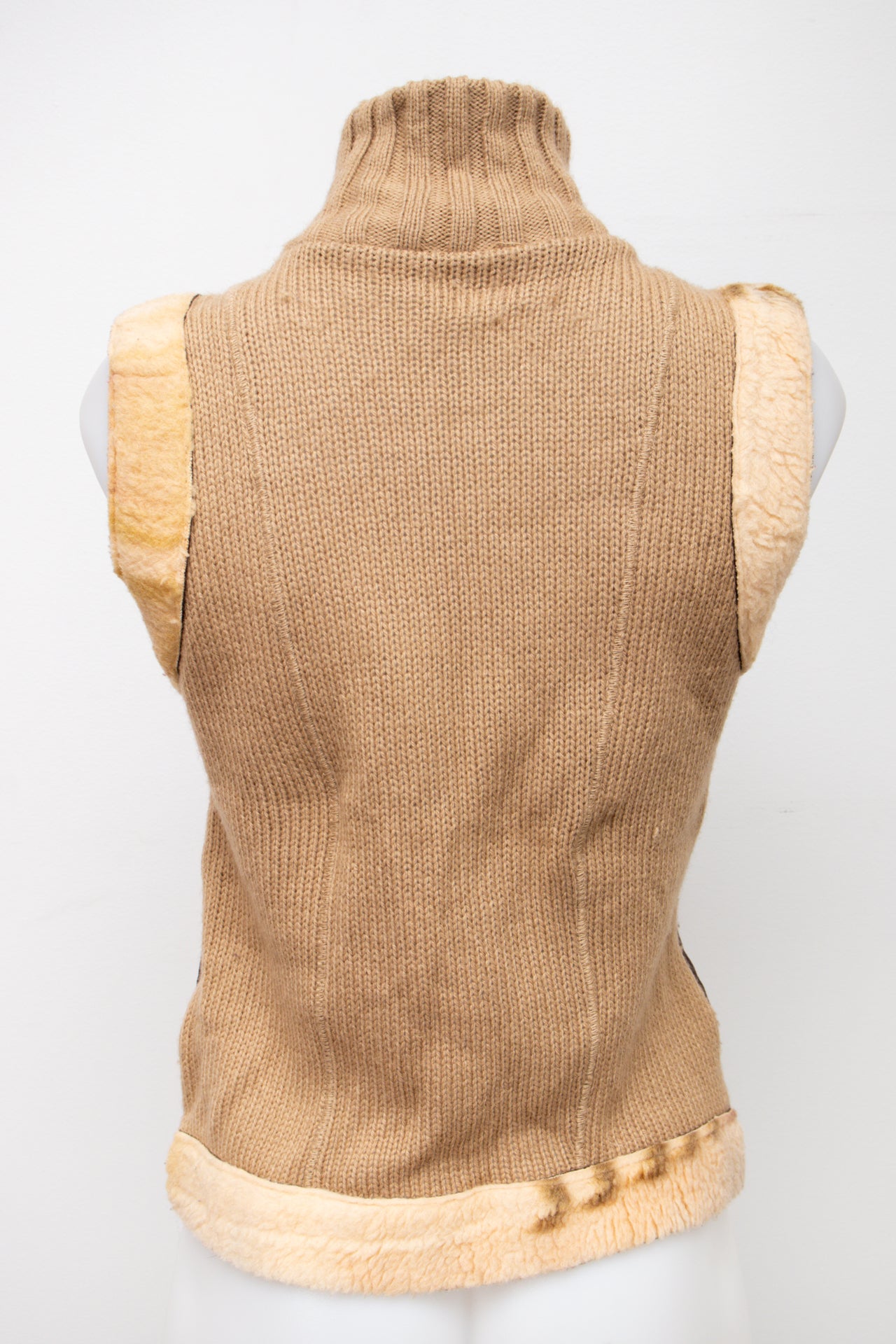 #137 Pois Pants Brown | c. 194 | Size 10