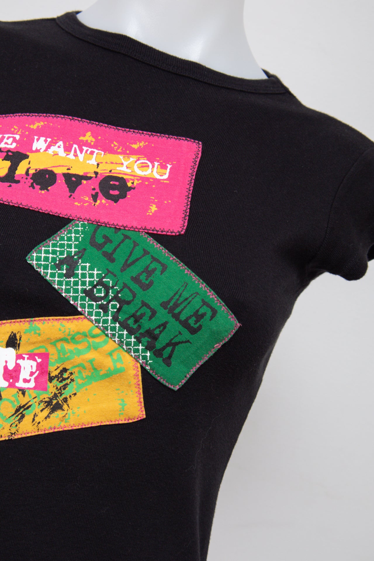 #044 Jennyfer T-shirt Black | c. 204 | Size 8