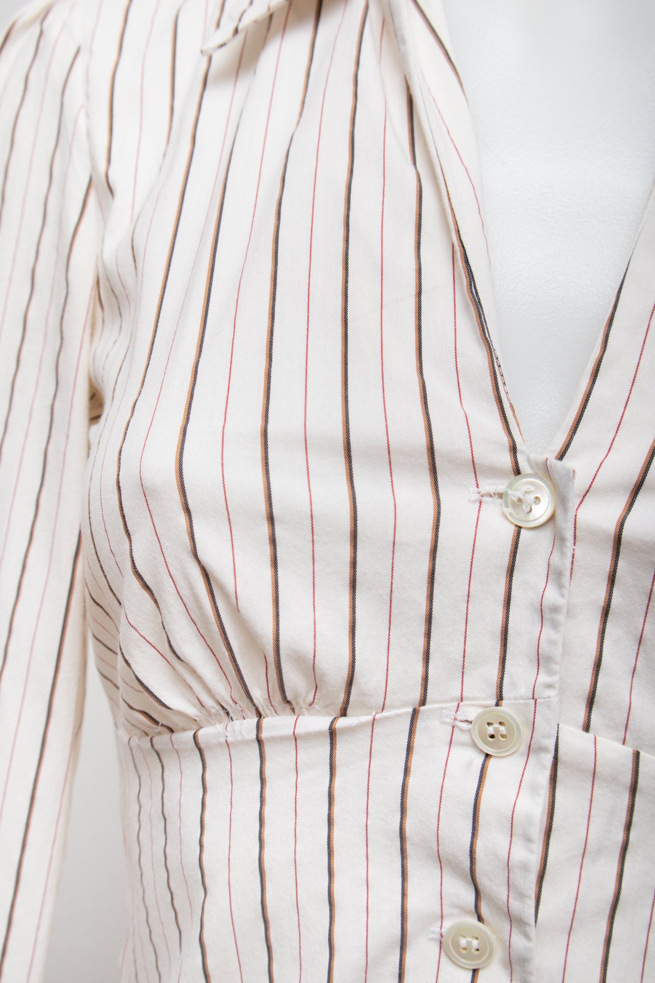 #109 Trina Turk T-shirt White | c. 178 | Size 6