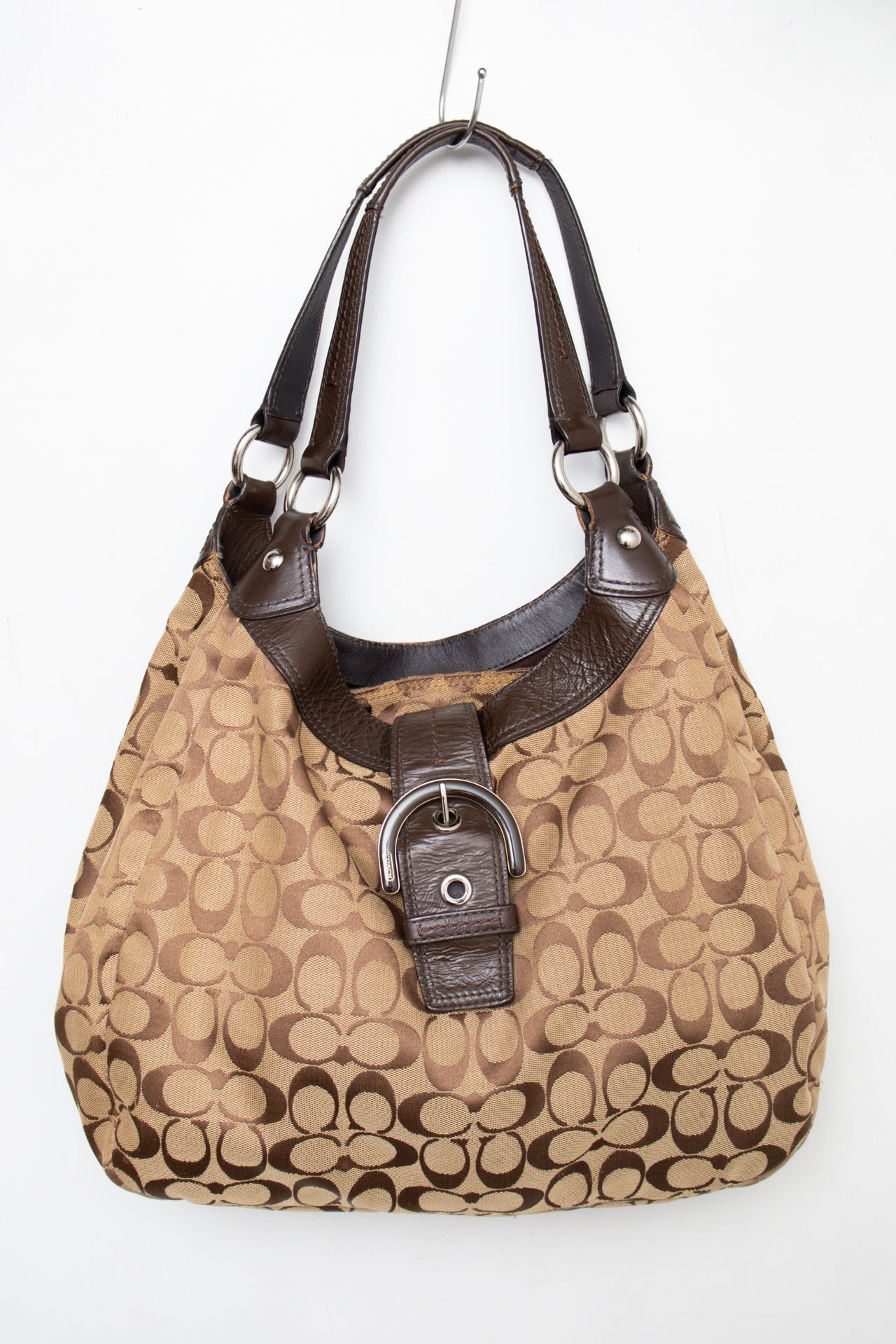 #193 Coach Shoulder Bag Brown | c. 202 | Size
