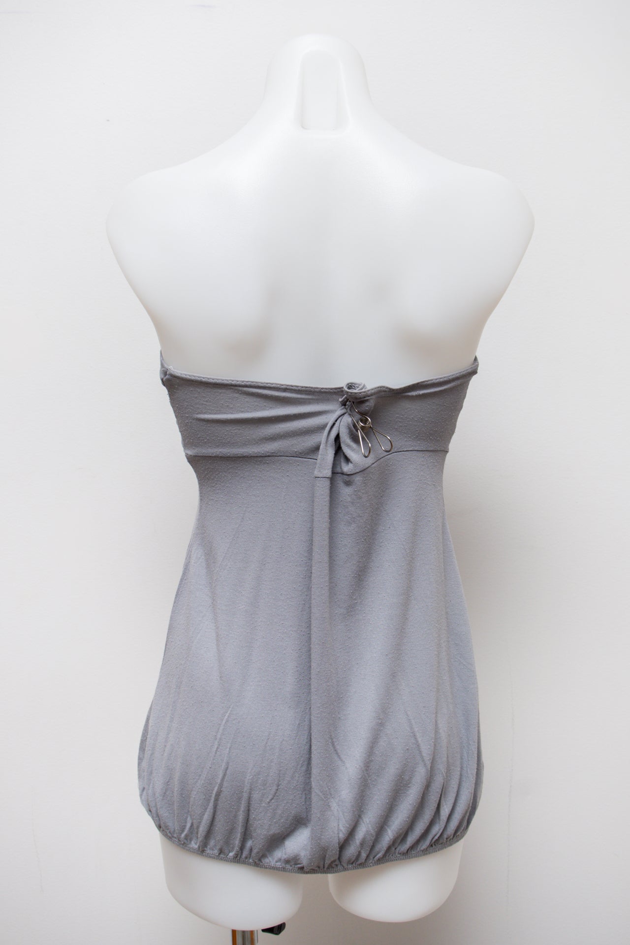 #83 Basic Tee By Jenyfer Camisole Gray | c. 188 | Size 12
