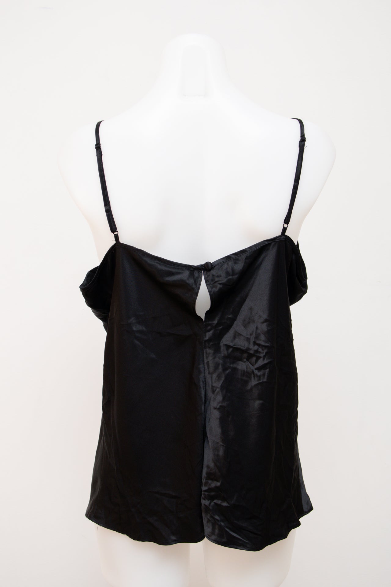 #173 Worthington Cami Black | c. 212 | Size 14/16