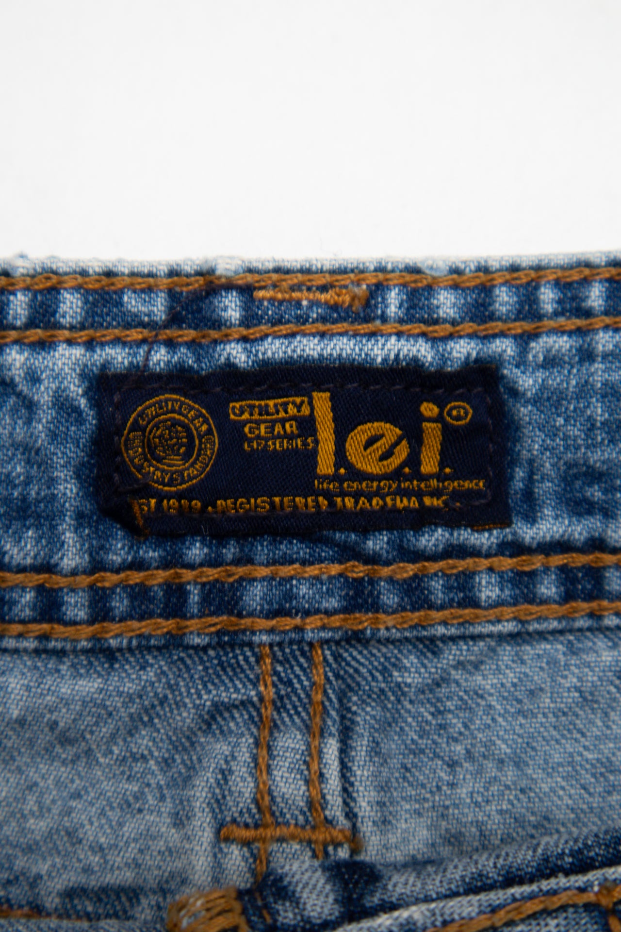 #097 Levi's Mini Skirt Blue | c. 204 | Size 8