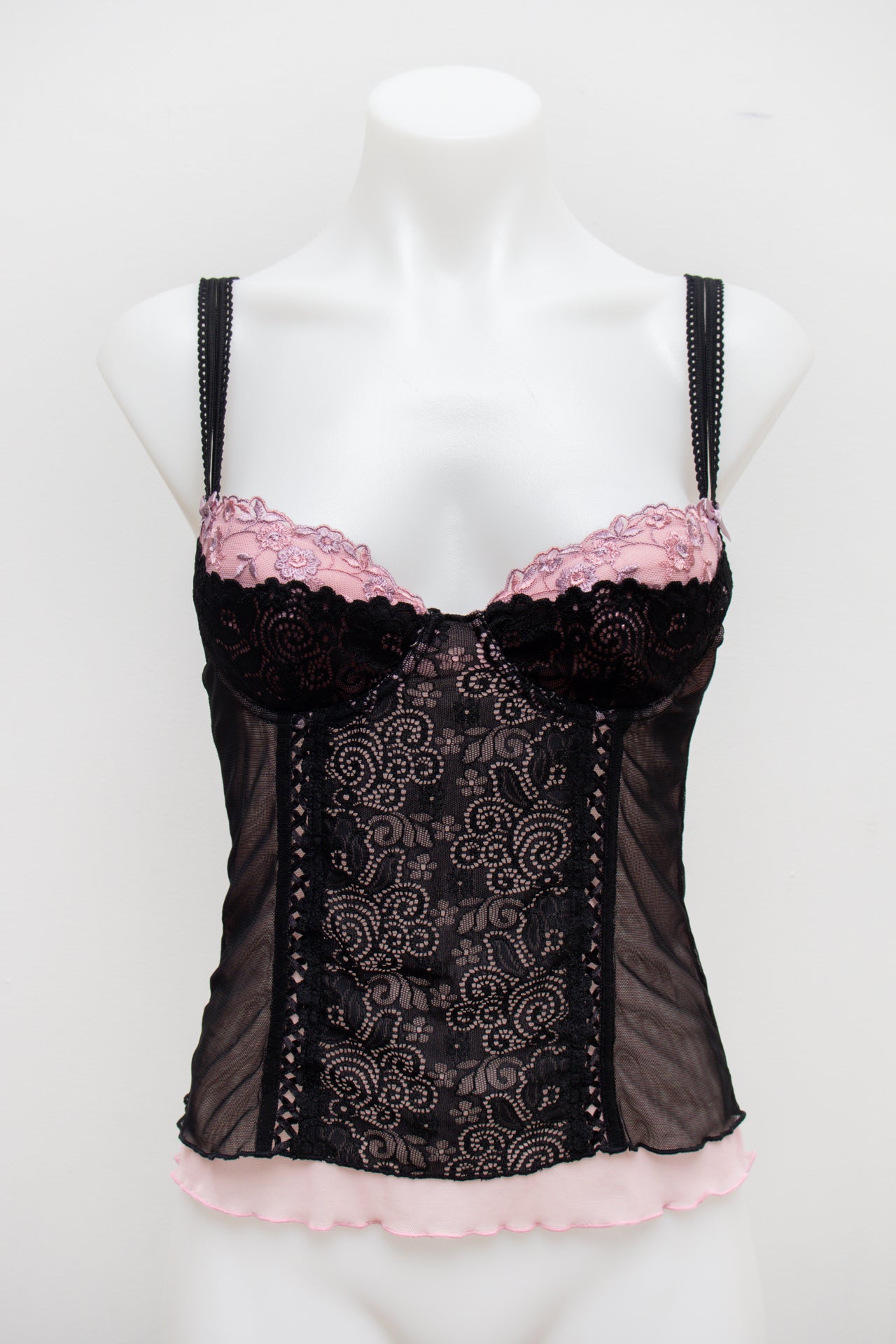 #16 Rampage Camisole Top Black | c. 178 | Size 8 / 34A