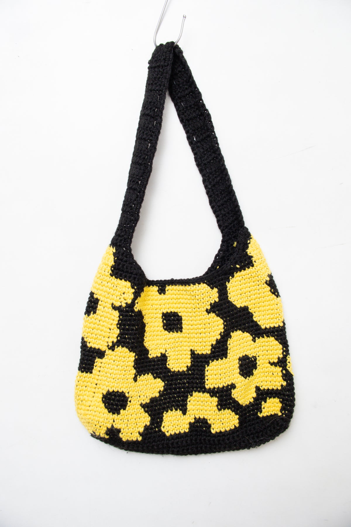 #193 Shoulder Bag Yellow | c. 207 | Size
