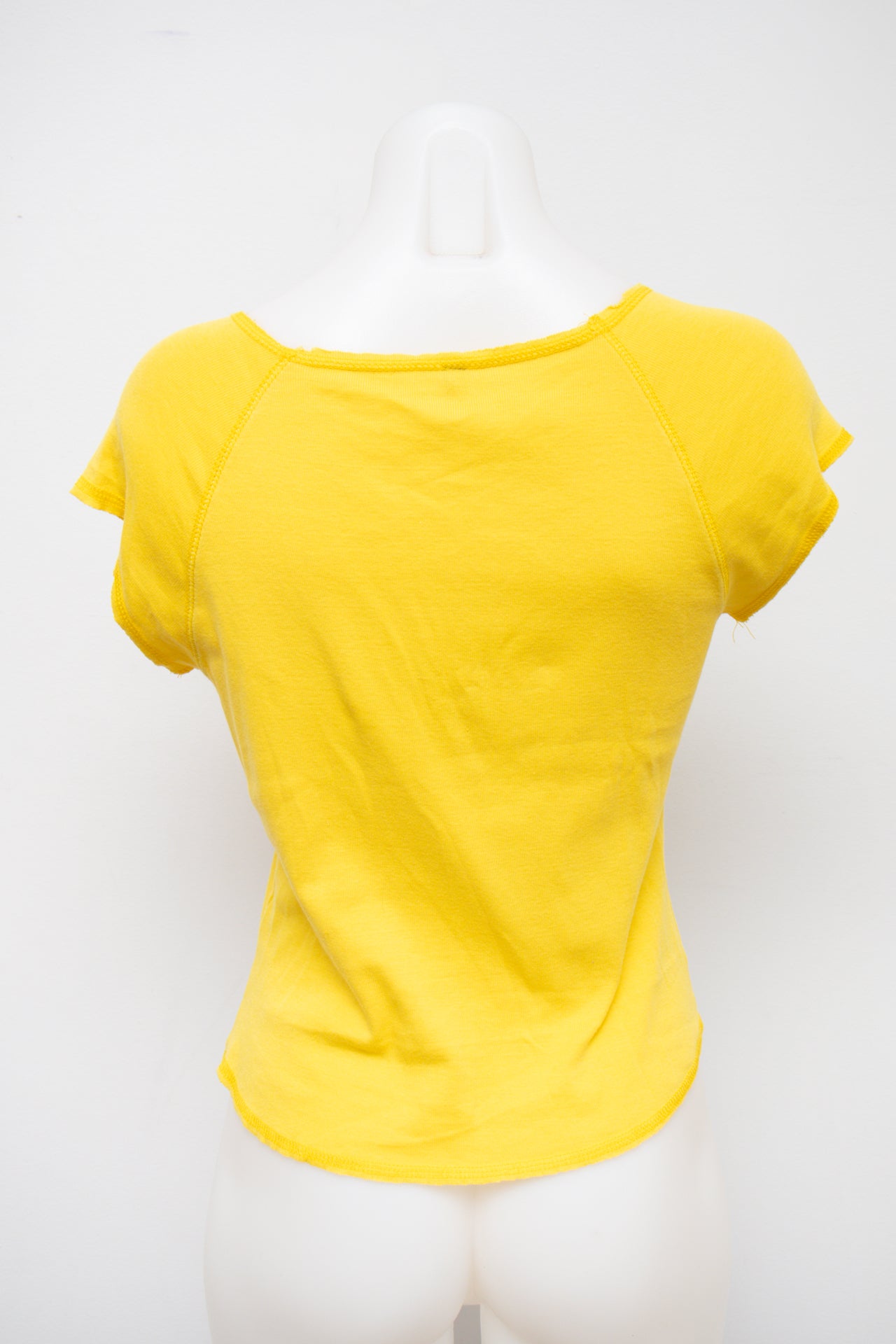 #66 T-shirt Yellow | c. 196 | Size 10