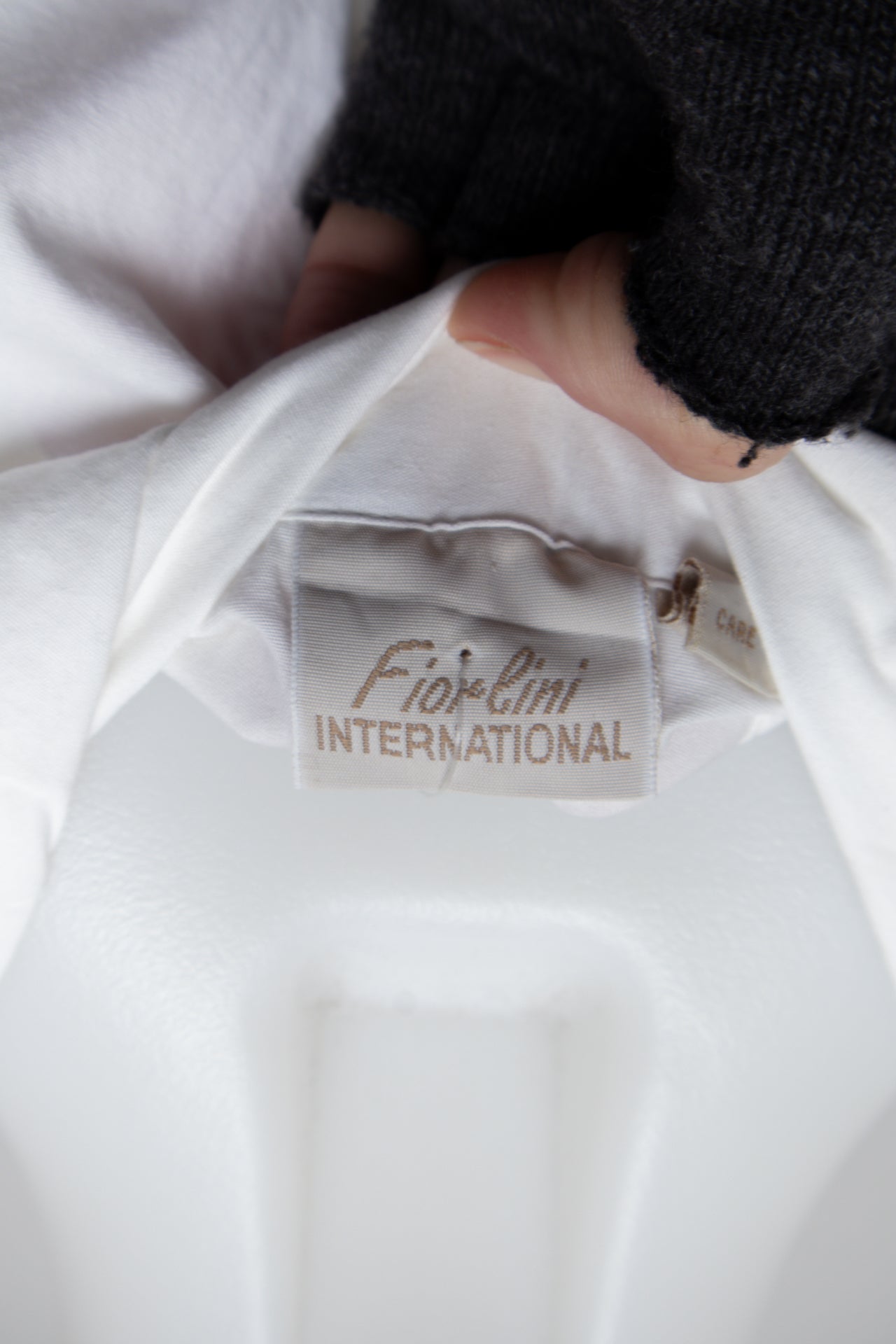 #99 Fiorelli International T-shirt White | c. 191 | Size 8