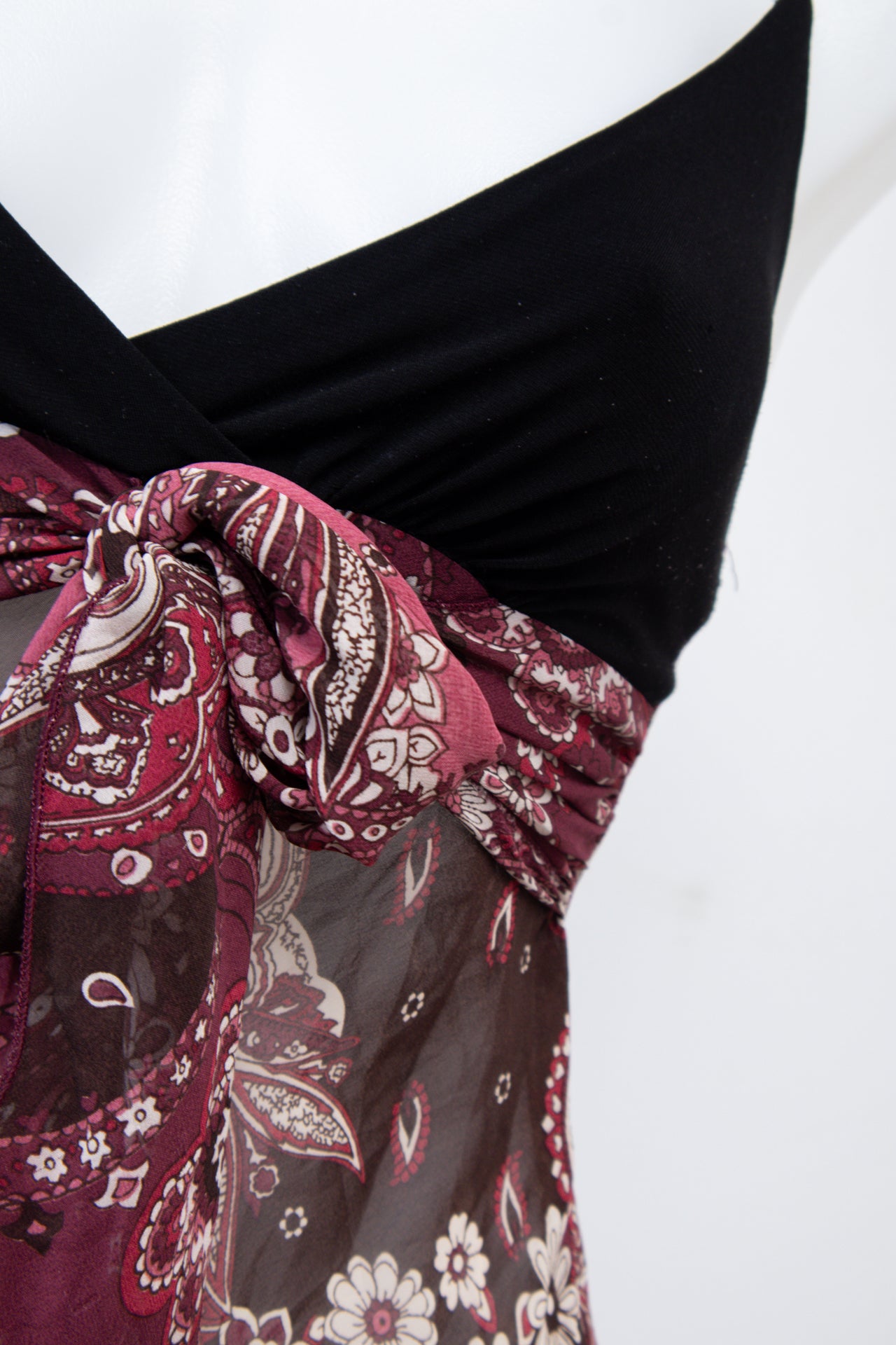 #056 Xoxo Cami Top Black | c. 207 | Size 8