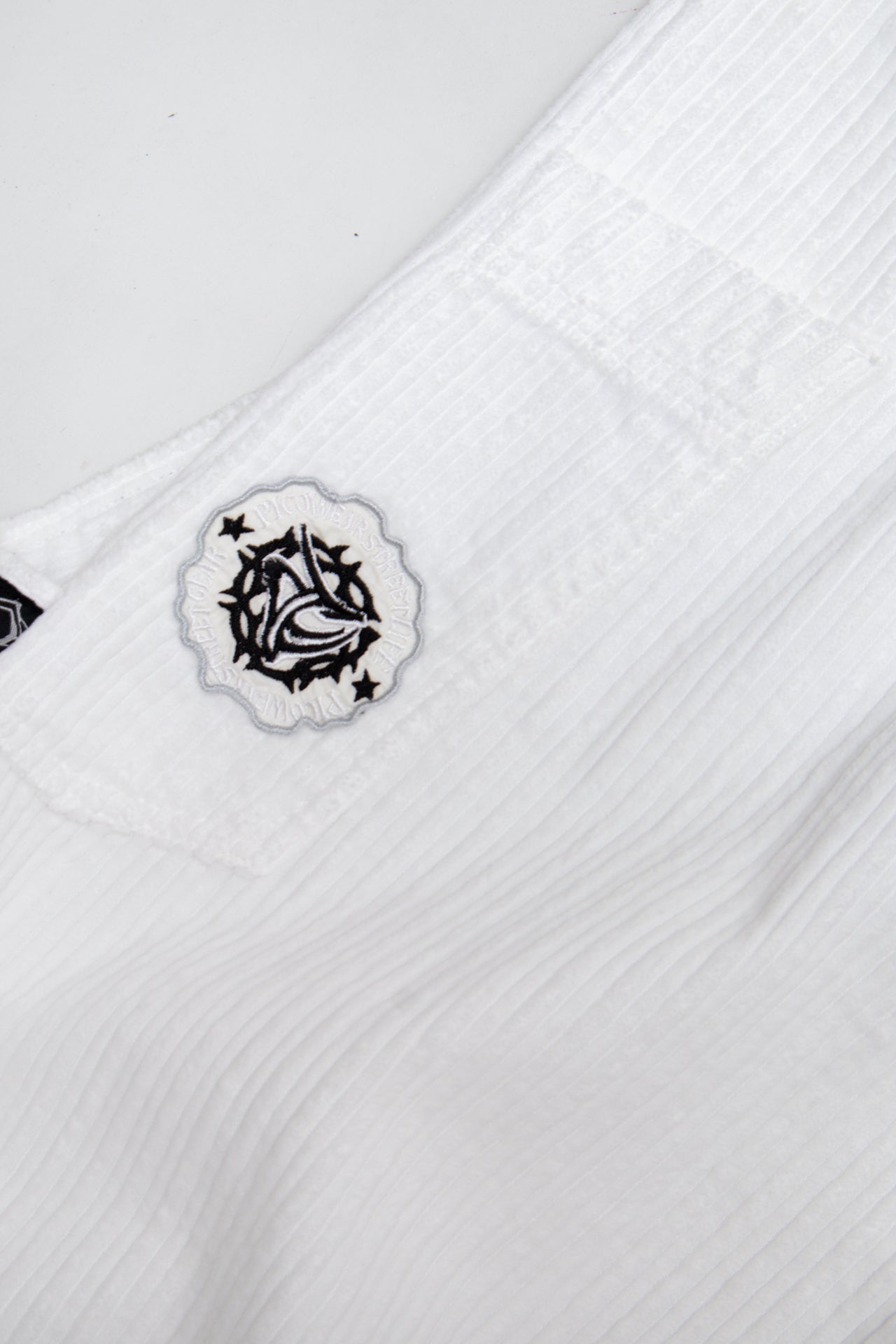 #174 Phat Farm Pants White | c. 192 | Size 14