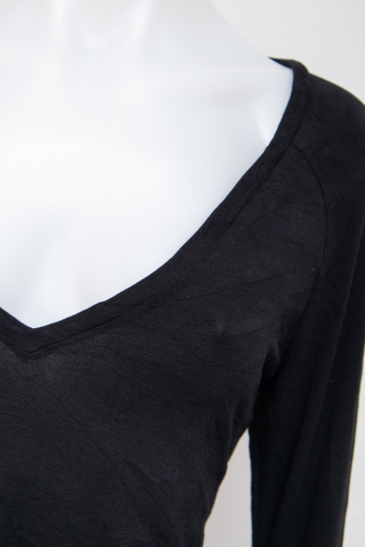 #71 Anama Tank Top Black | c. 195 | Size 8/10