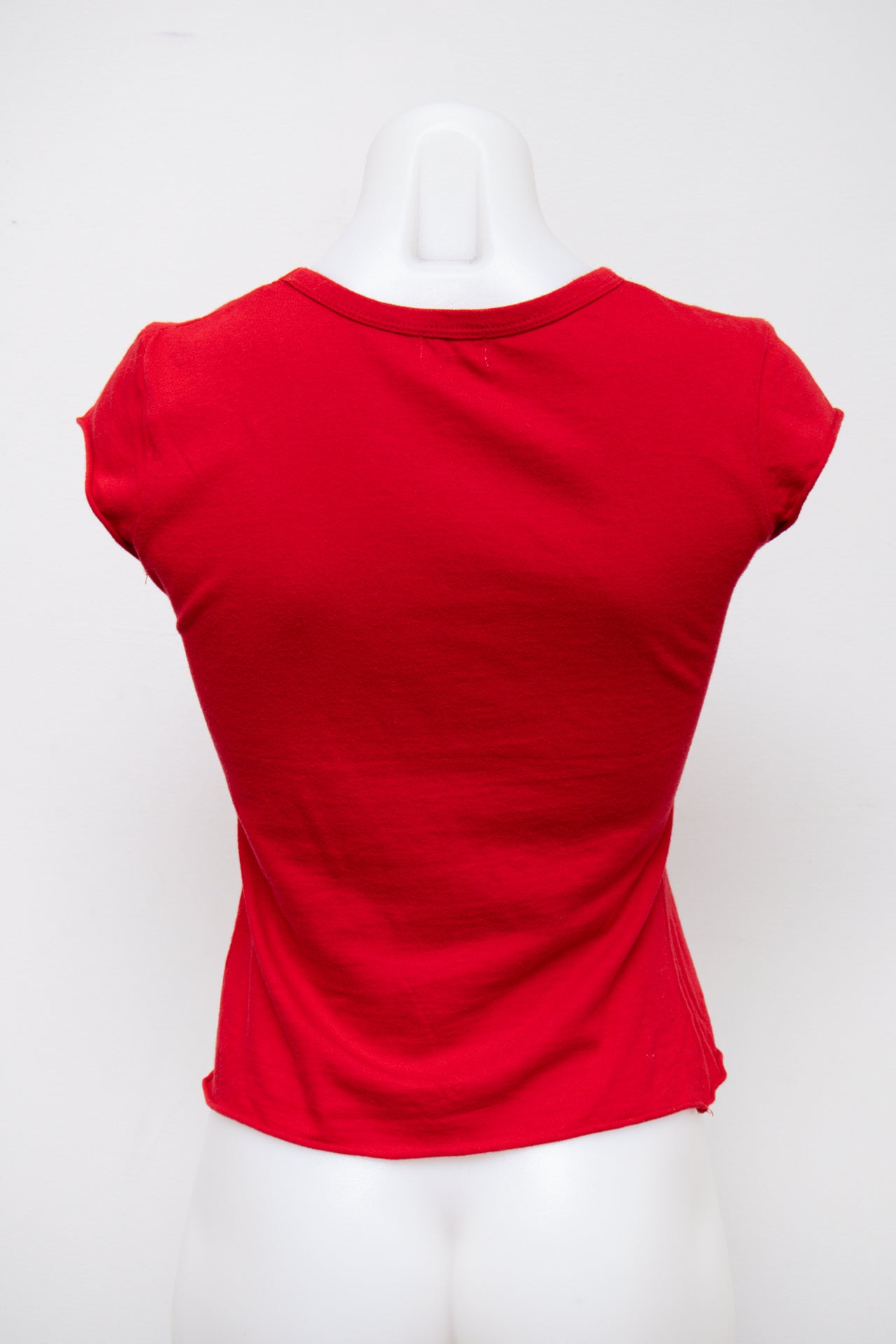#70 Bsk T-shirt Red | c. 196 | Size 8