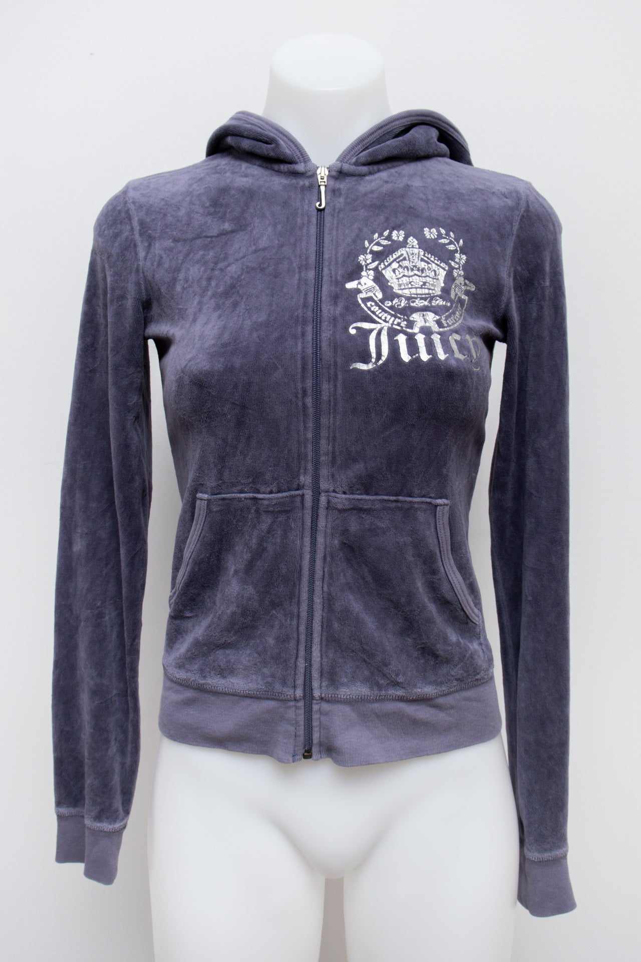 #98 Juicy Couture T-shirt Purple | c. 192 | Size 8
