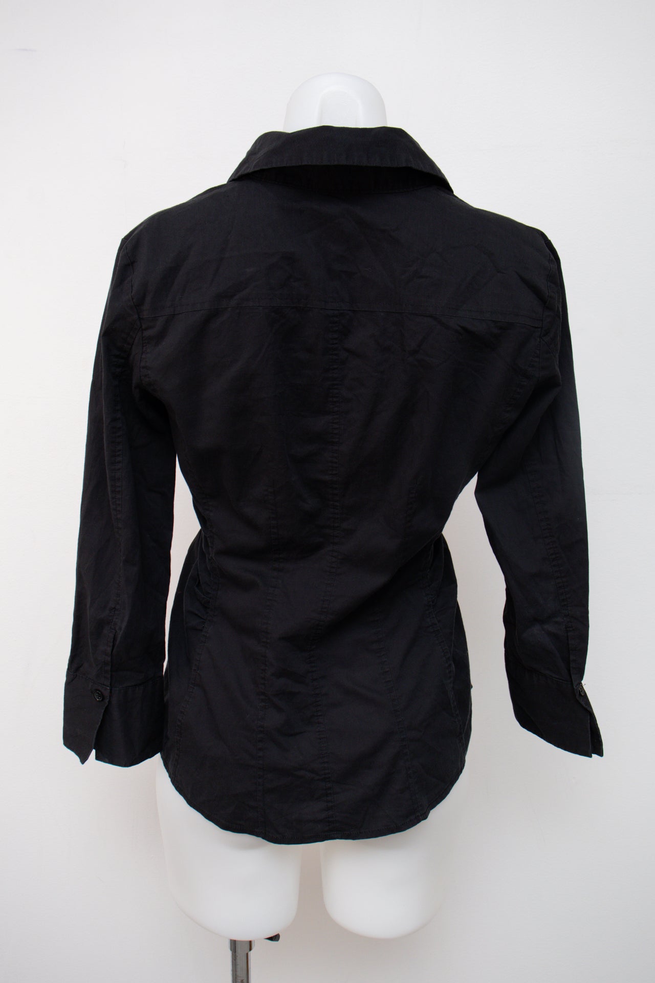 #073 New York & Company T-shirt Black | c. | Size 8