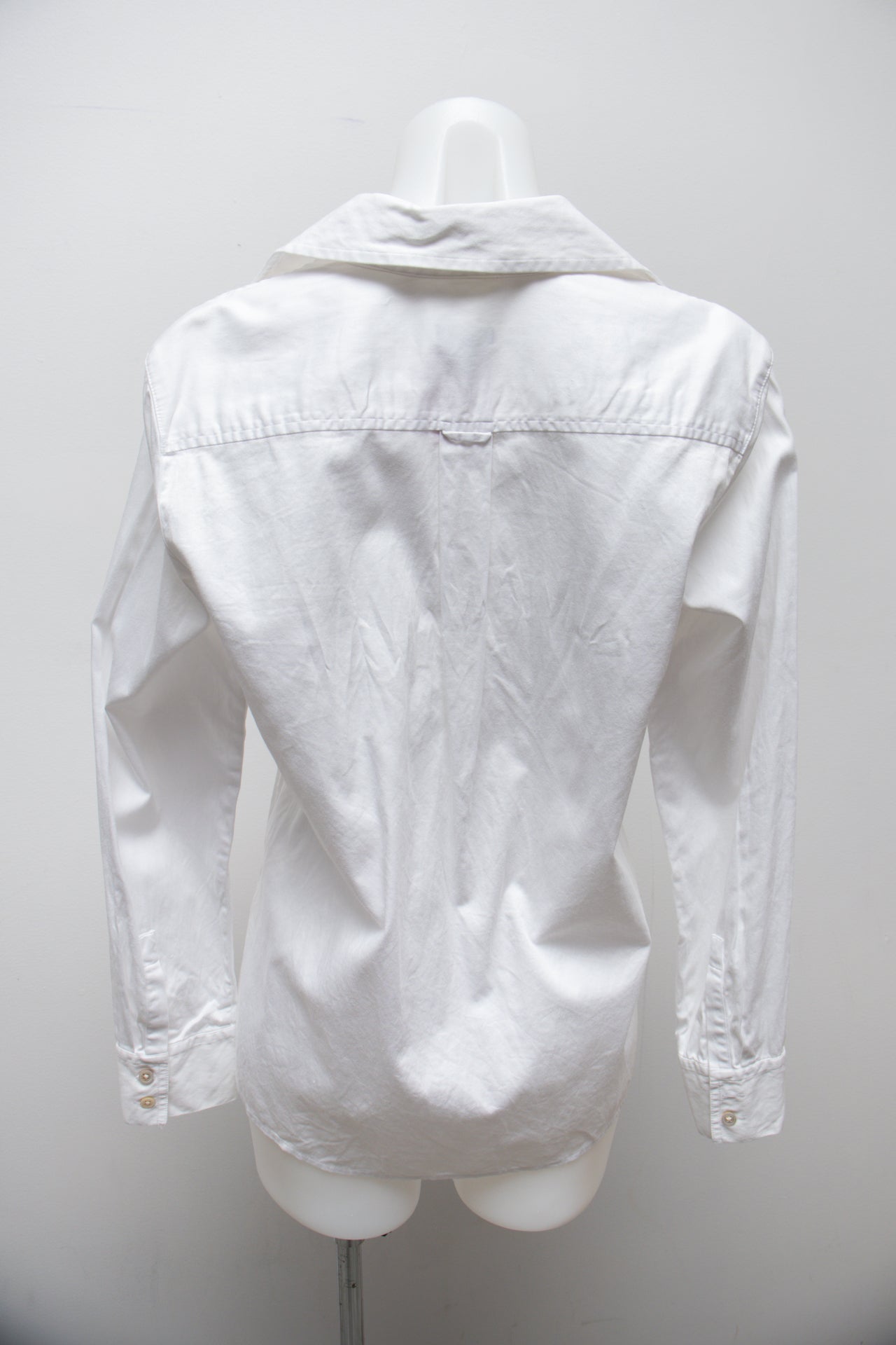 #109 Talbots T-shirt White | c. 191 | Size 10