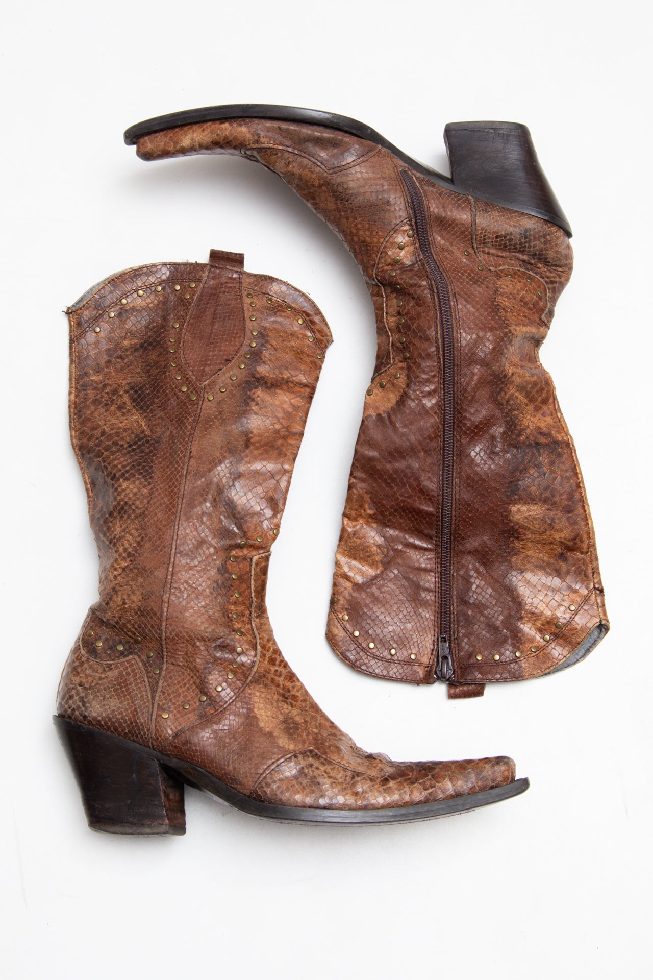 #182 None Brown | c. 201 | Size 6