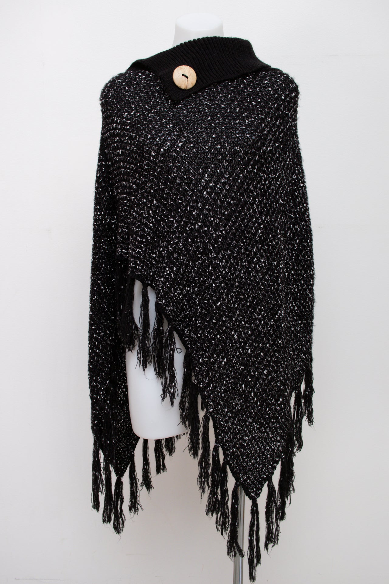 #128 Camisole Black | c. 194 | Size 6/8/10