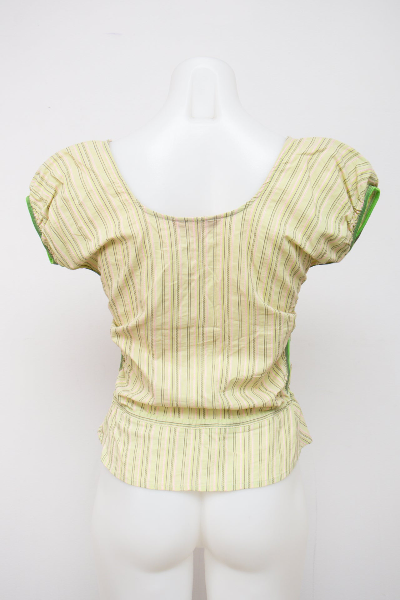 #040 GLOBE Line Cami Top Yellow | c. 201 | Size 8