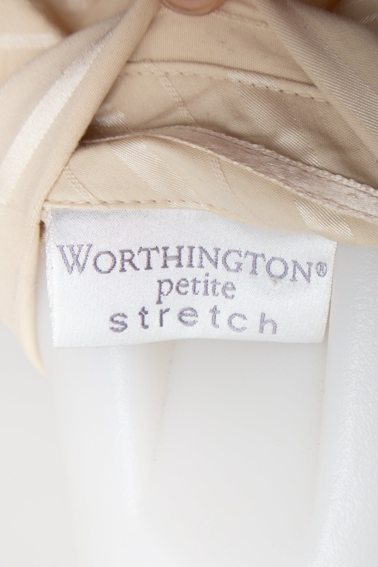 #88 Worthington T-shirt Beige | c. 178 | Size 10