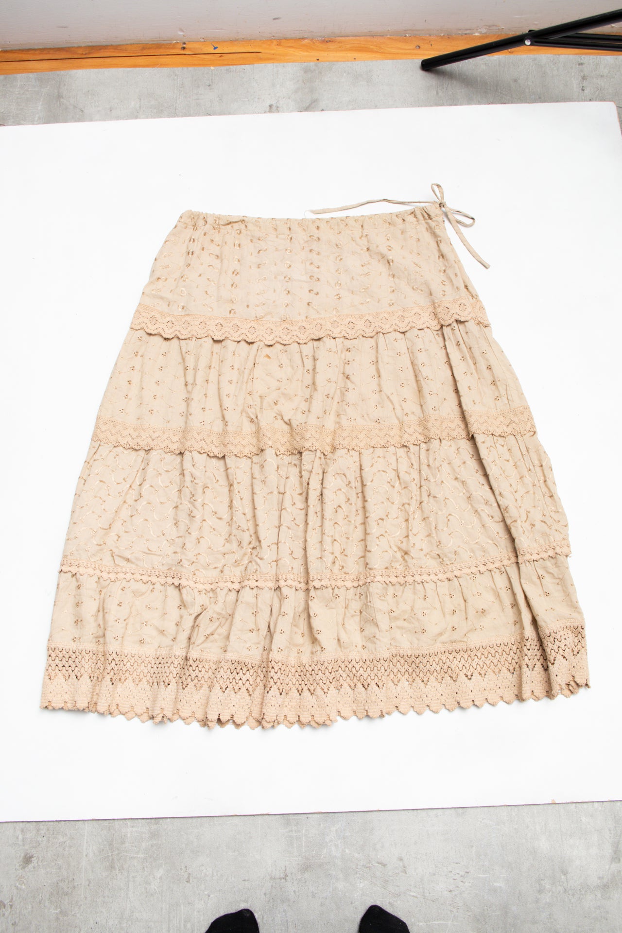 #111 Denim 24/7 Skirt Beige | c. 193 | Size 14