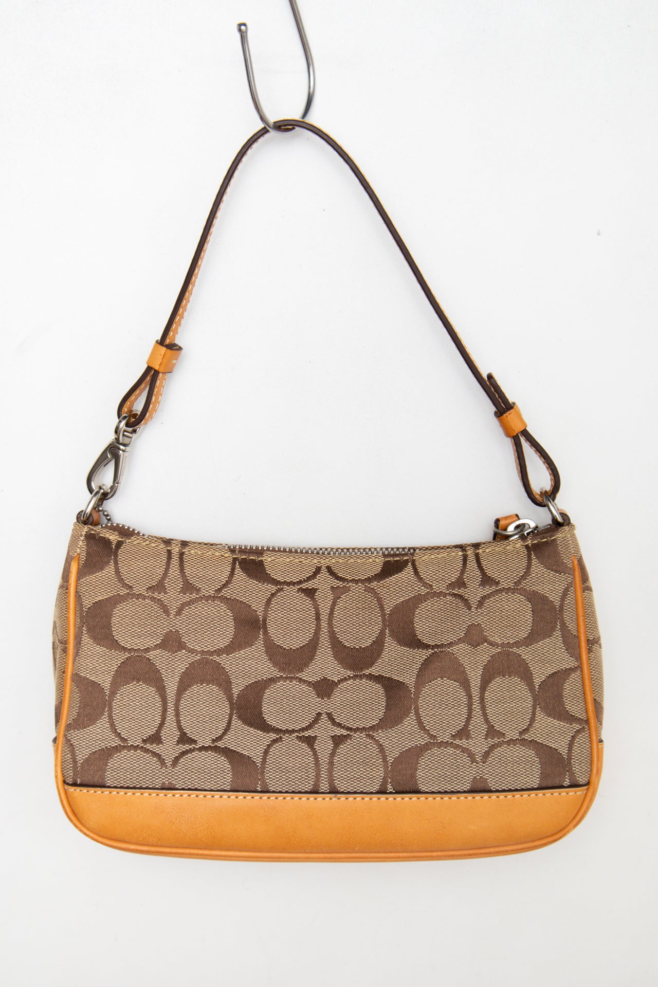 #164 Coach Shoulder Bag Brown | c. 187 | Size