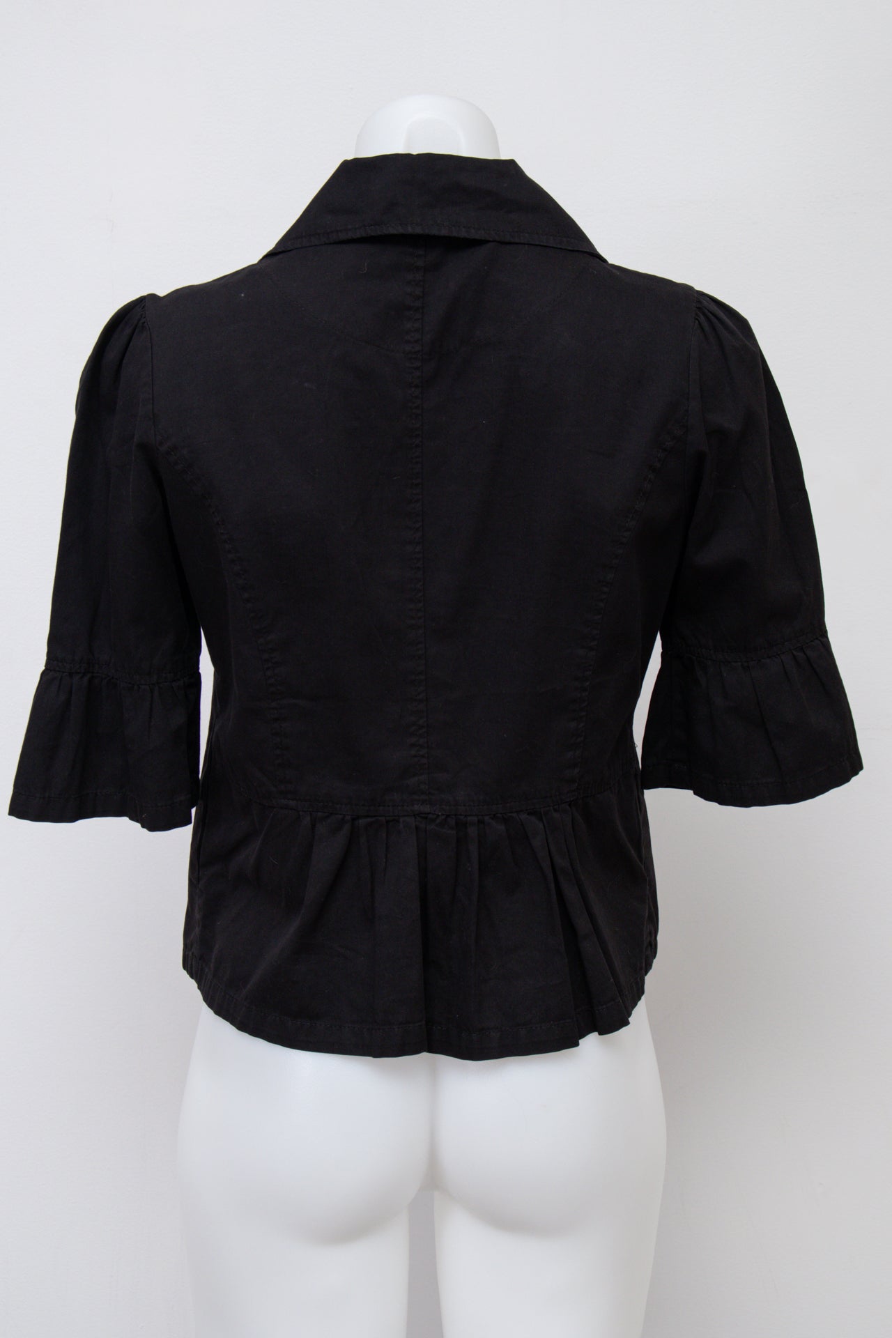 #100 T-shirt Black | c. 200 | Size 8