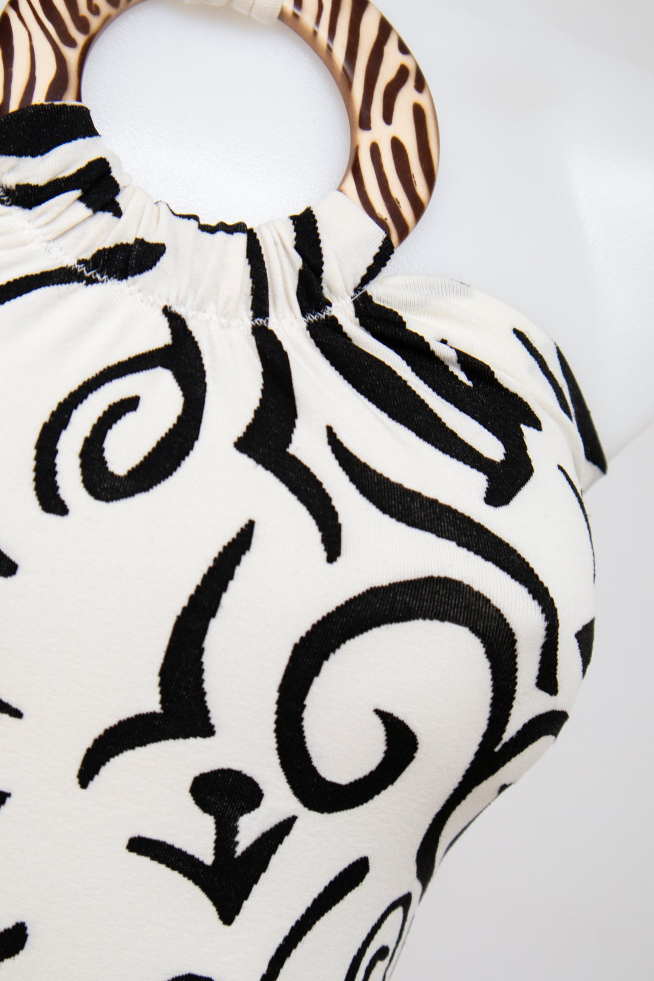 #004 Halter Top White | c. 201 | Size 8