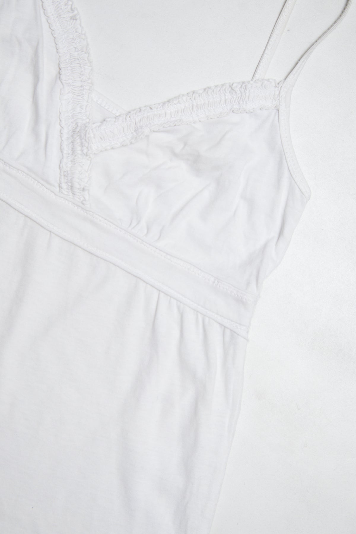 #075 Cami White | c. 209 | Size 6