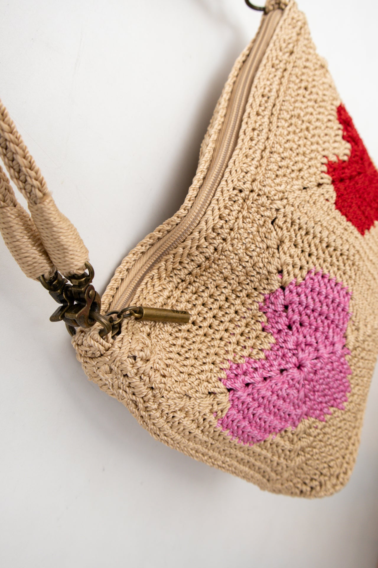 #176 The Sak Shoulder Bag Beige | c. 206 | Size