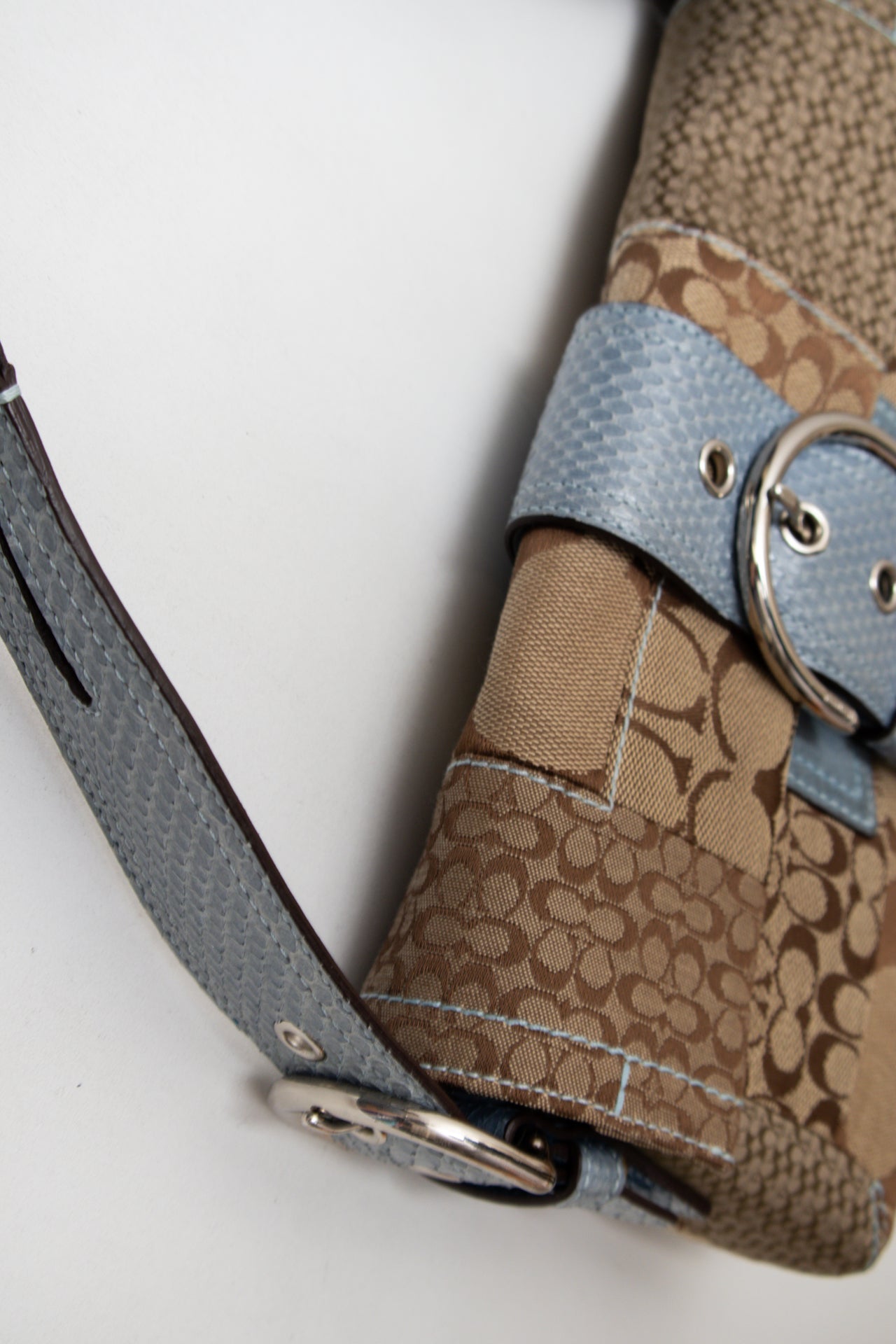 #160 Coach Shoulder Bag Brown | c. 187 | Size