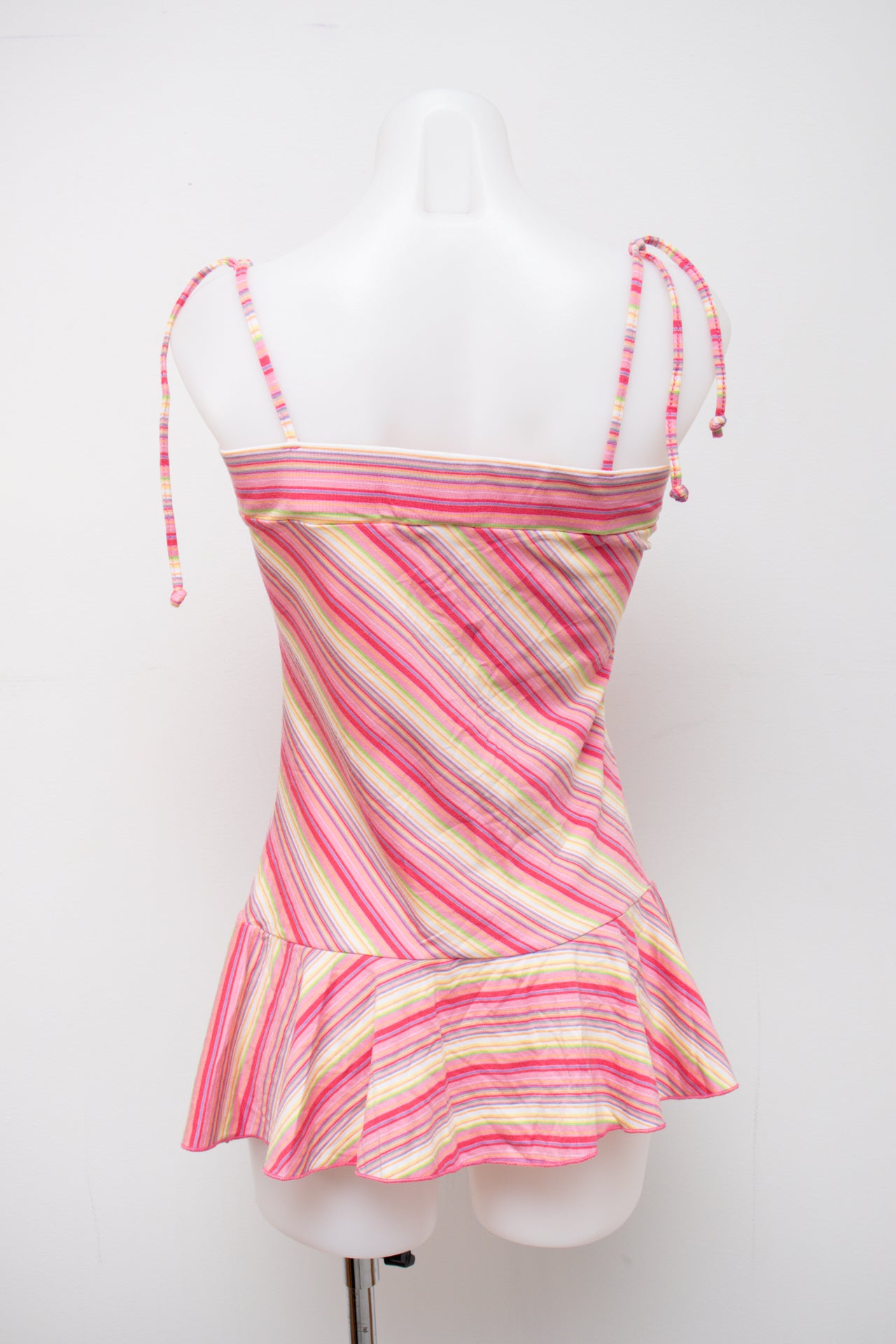 #135 Zoeyabeth Camisole Top Pink | c. 195 | Size 8