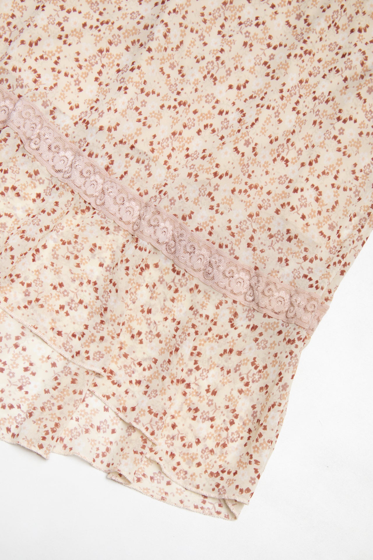 #168 Rue21 Skirt White | c. 197 | Size 6
