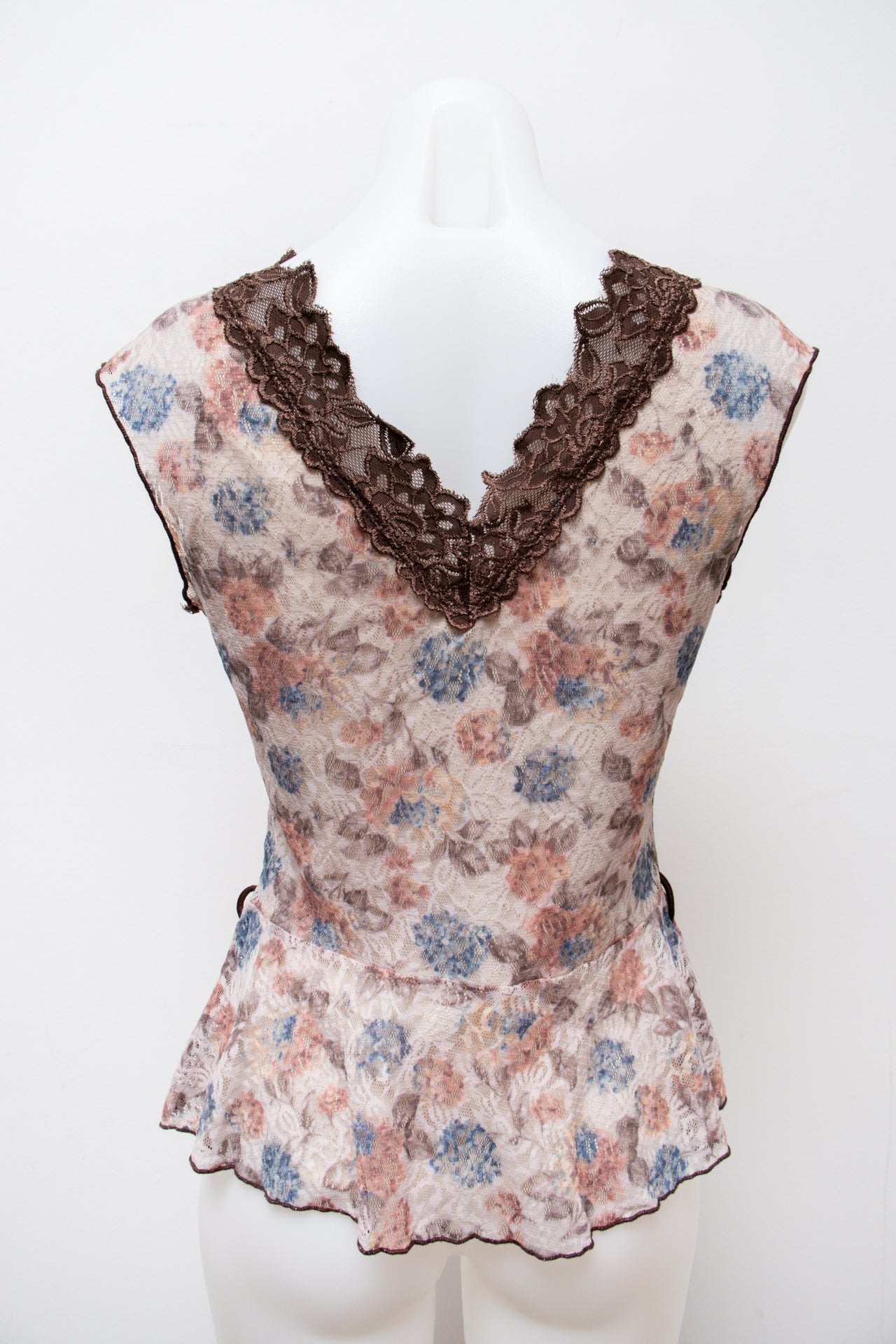 #19 Cami Top White | c. 193 | Size 8