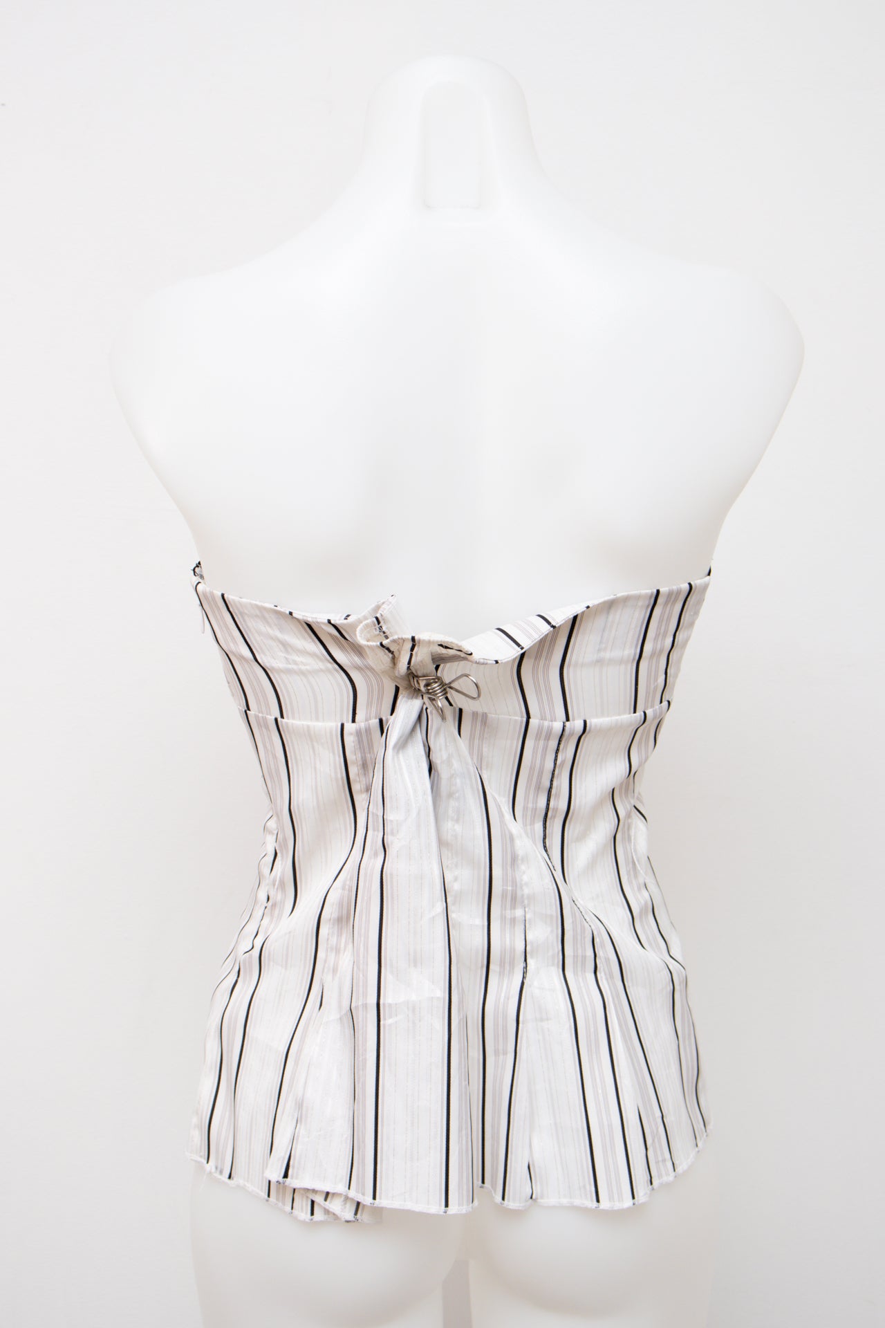 #019 Feathers Camisole Top White | c. 202 | Size 8