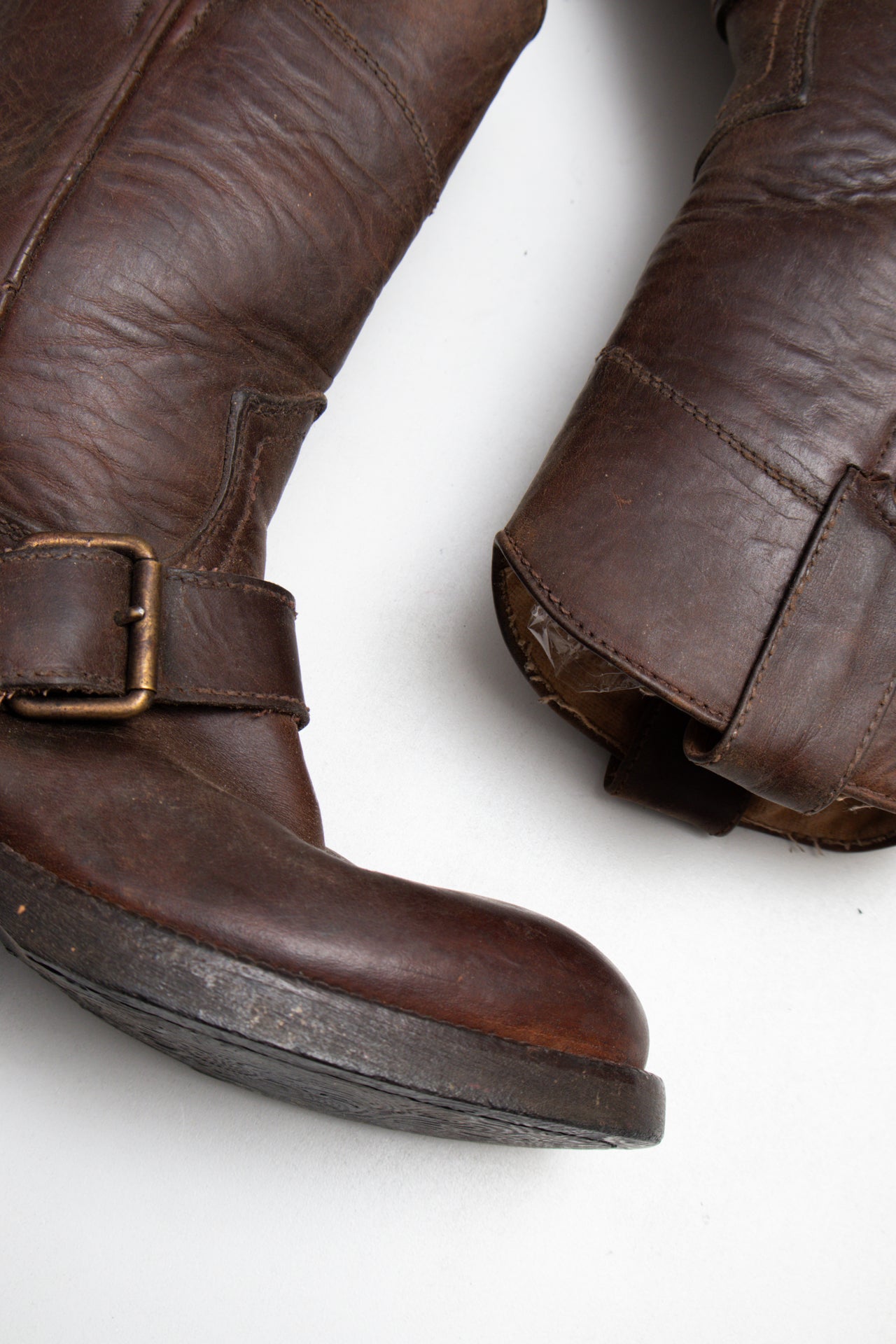 #182 Buckaroo None Brown | c. 203 | Size 6